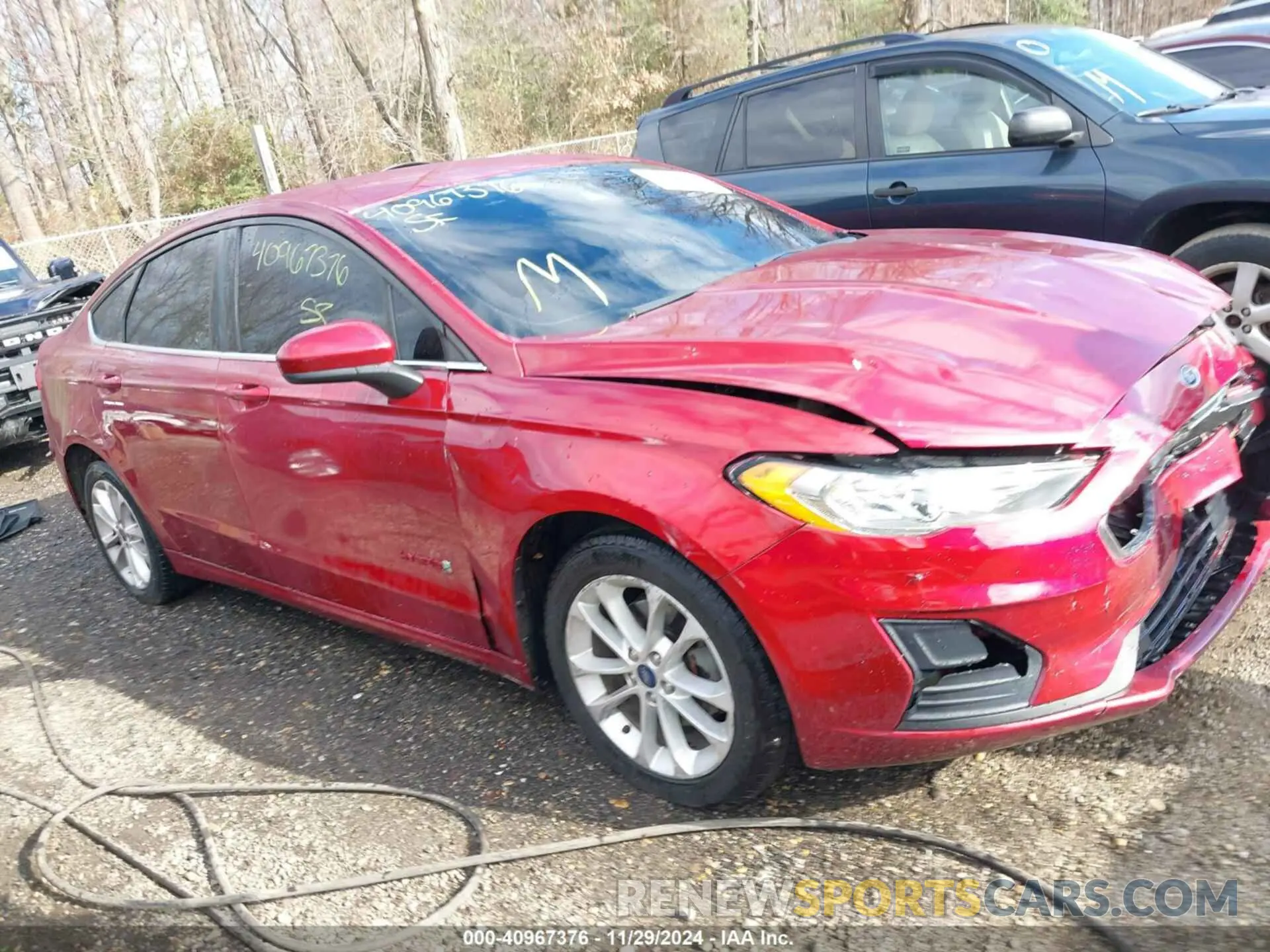 1 Photograph of a damaged car 3FA6P0LU4KR124592 FORD FUSION HYBRID 2019