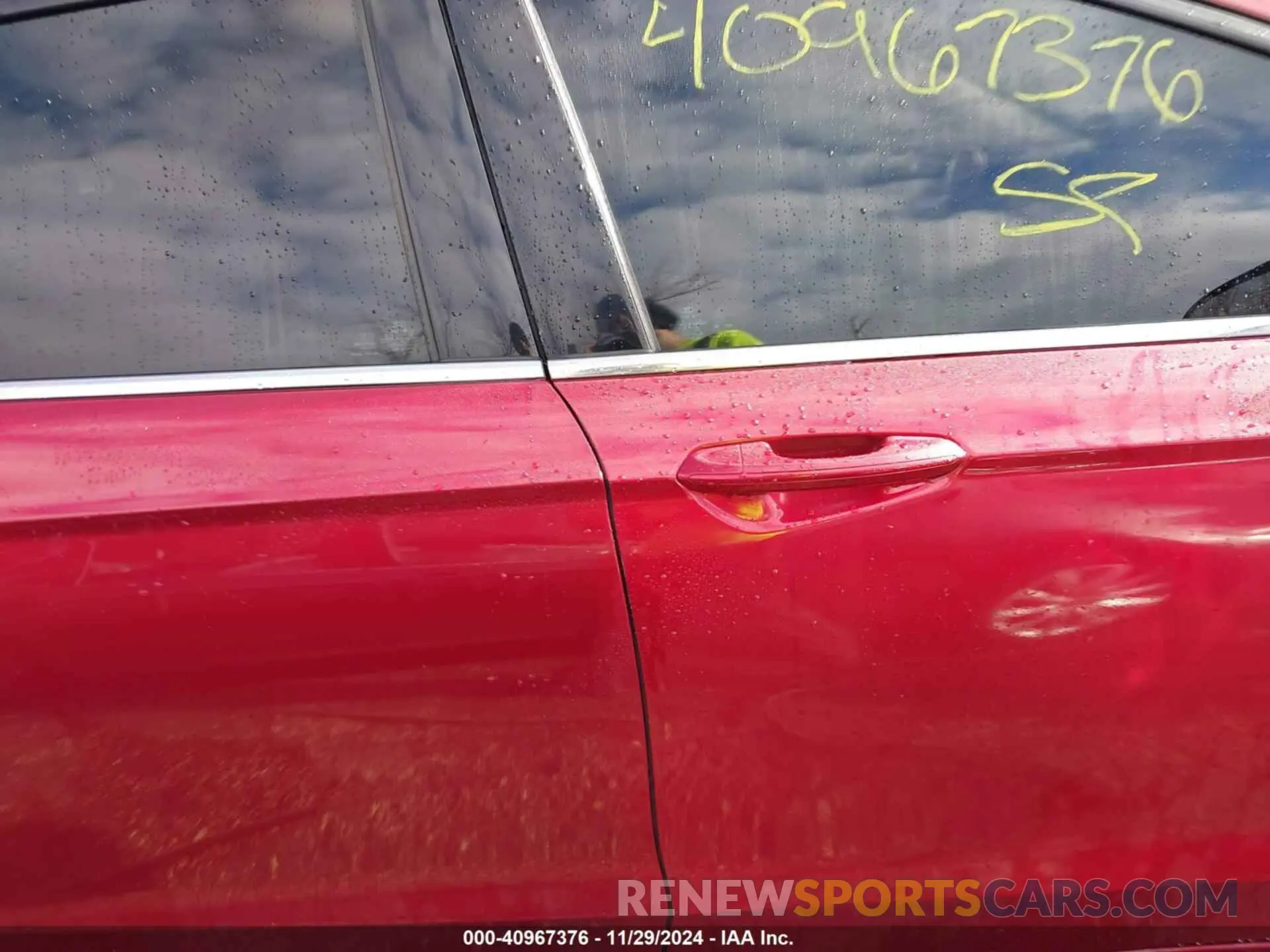 12 Photograph of a damaged car 3FA6P0LU4KR124592 FORD FUSION HYBRID 2019