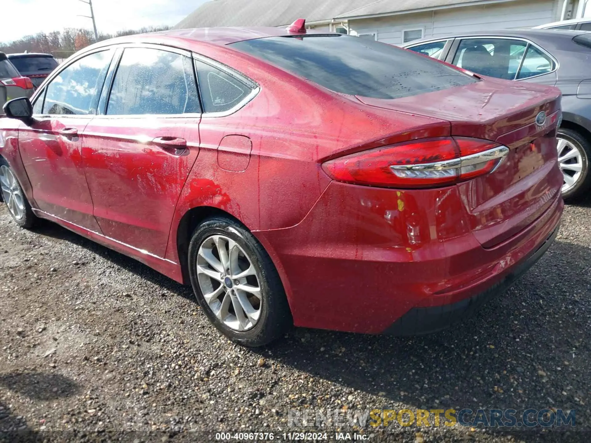 3 Photograph of a damaged car 3FA6P0LU4KR124592 FORD FUSION HYBRID 2019