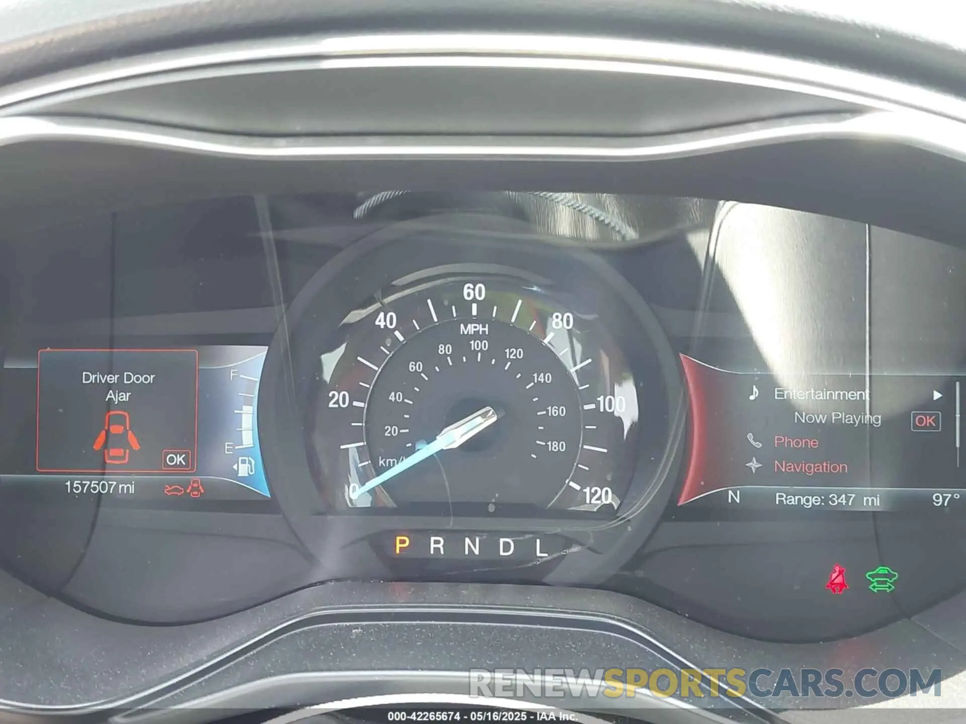 15 Photograph of a damaged car 3FA6P0LU4KR226457 FORD FUSION HYBRID 2019