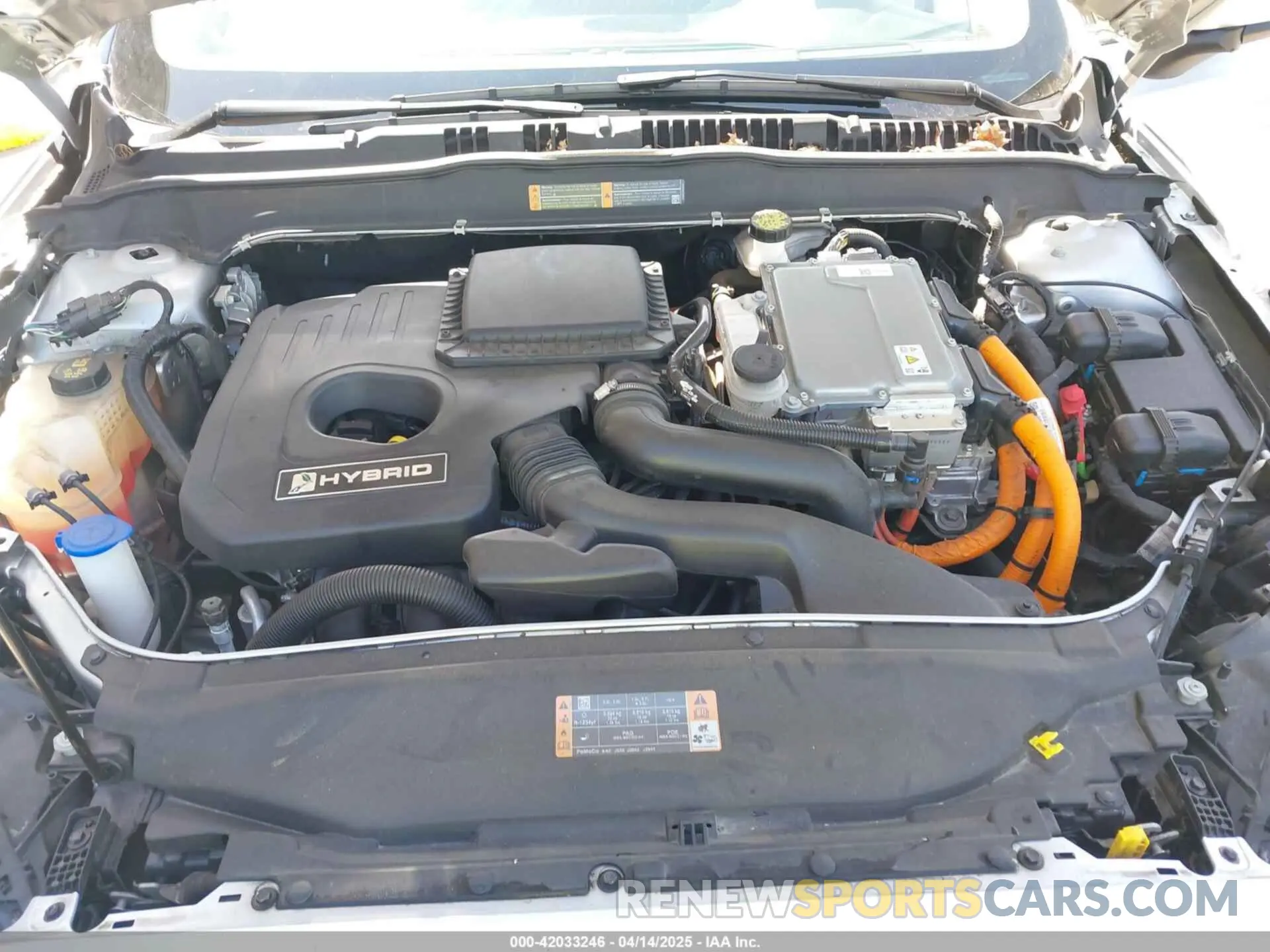 10 Photograph of a damaged car 3FA6P0LU4KR268983 FORD FUSION HYBRID 2019
