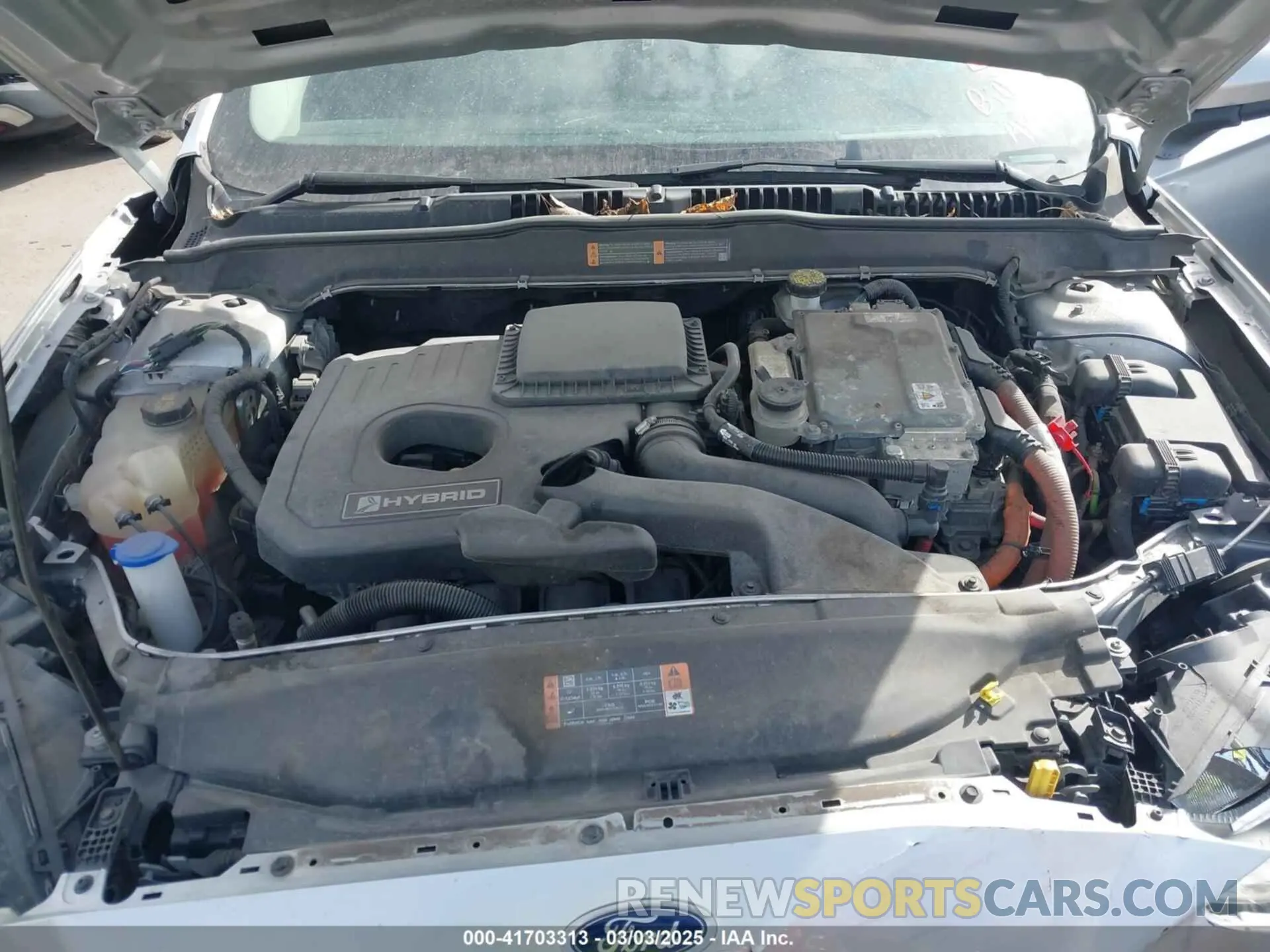 10 Photograph of a damaged car 3FA6P0LU5KR140266 FORD FUSION HYBRID 2019