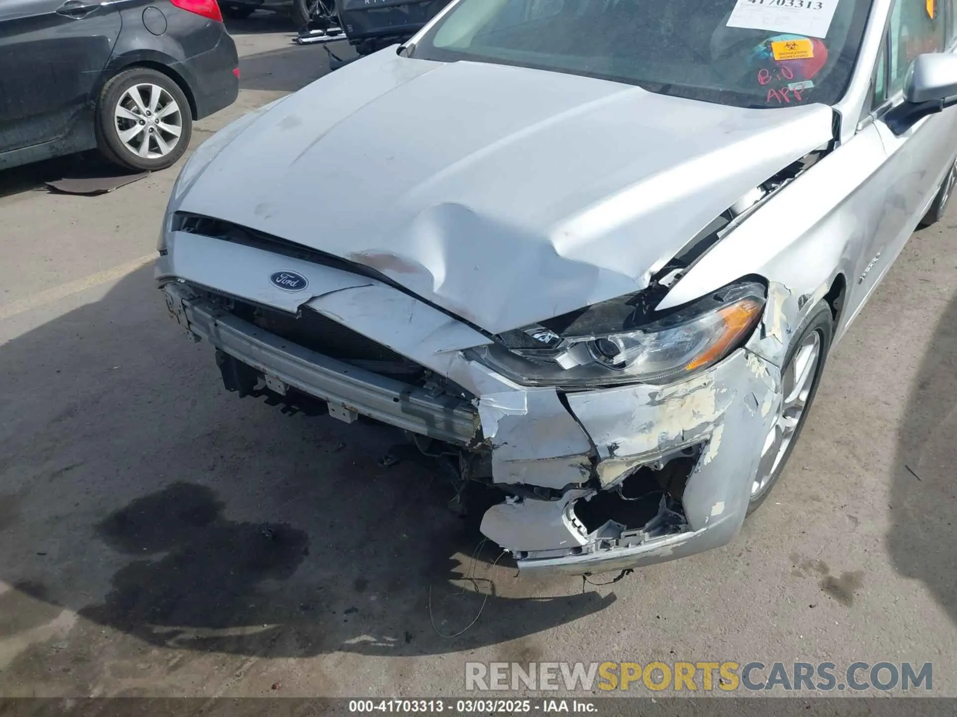 6 Photograph of a damaged car 3FA6P0LU5KR140266 FORD FUSION HYBRID 2019