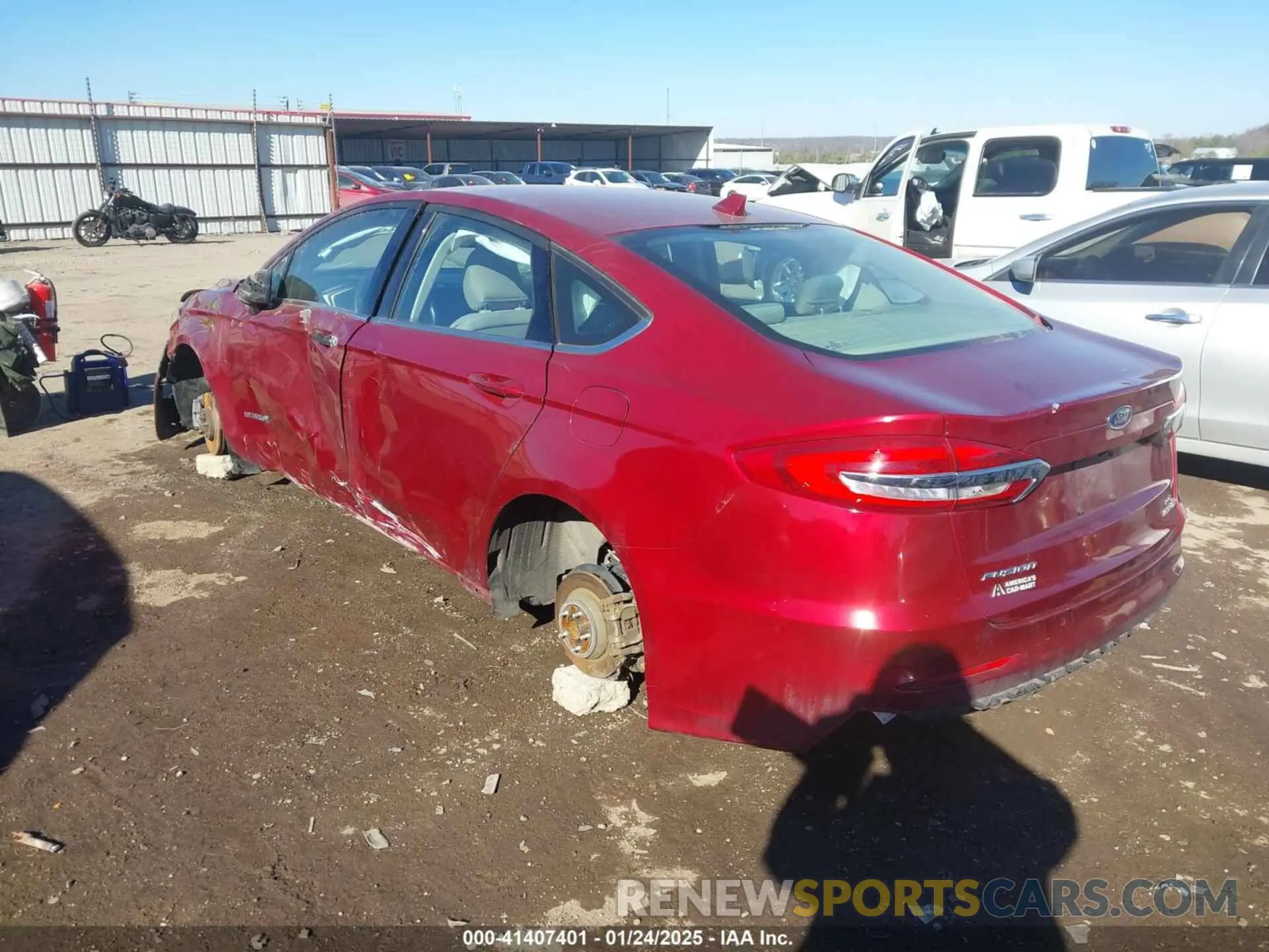 3 Photograph of a damaged car 3FA6P0LU5KR189838 FORD FUSION HYBRID 2019