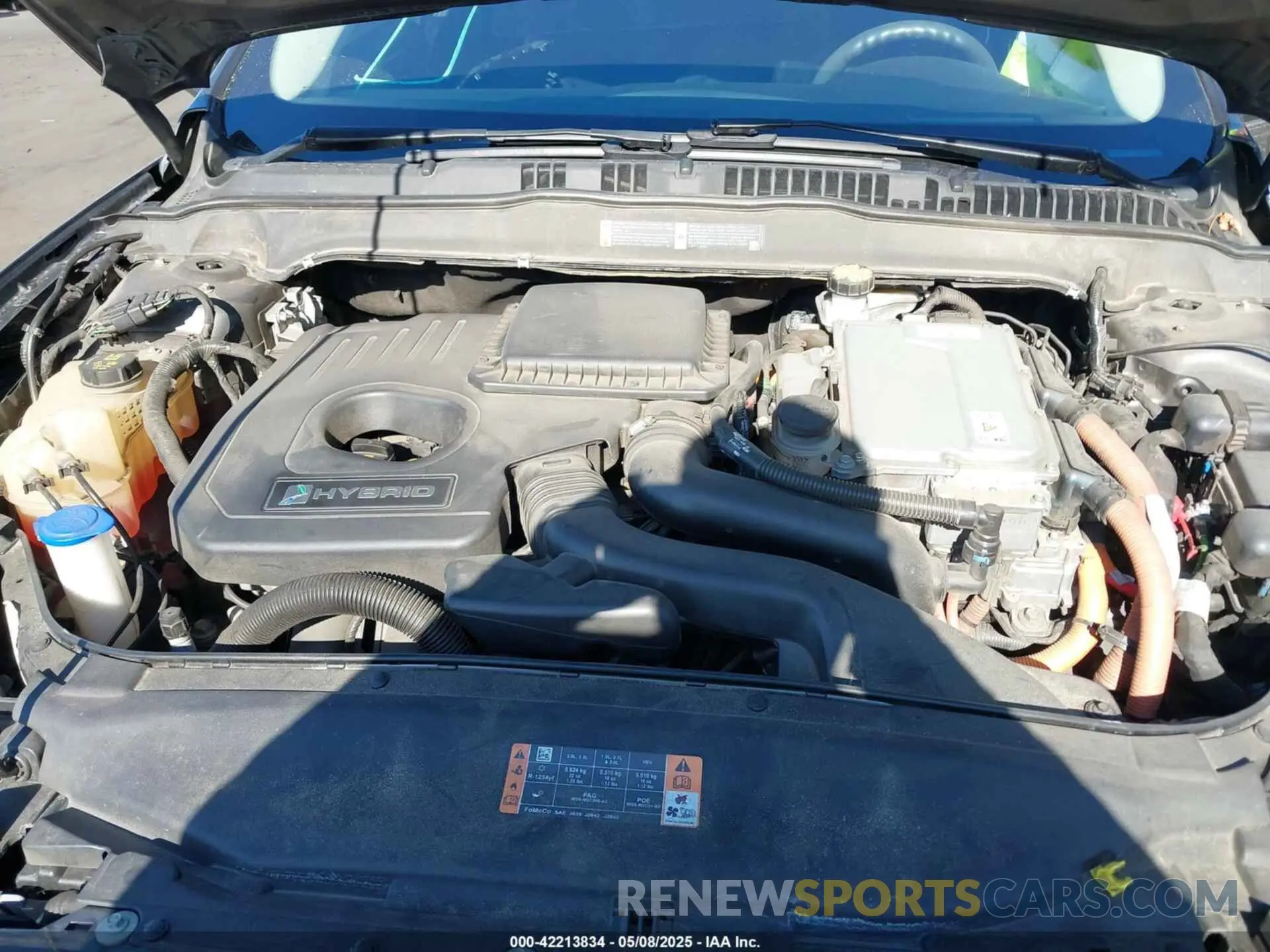 10 Photograph of a damaged car 3FA6P0LU5KR200773 FORD FUSION HYBRID 2019