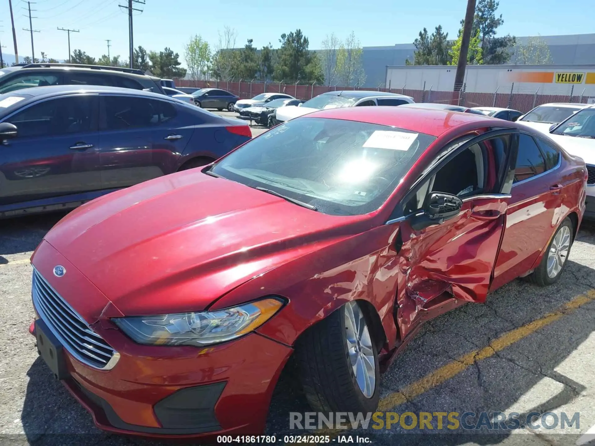 14 Photograph of a damaged car 3FA6P0LU5KR207903 FORD FUSION HYBRID 2019