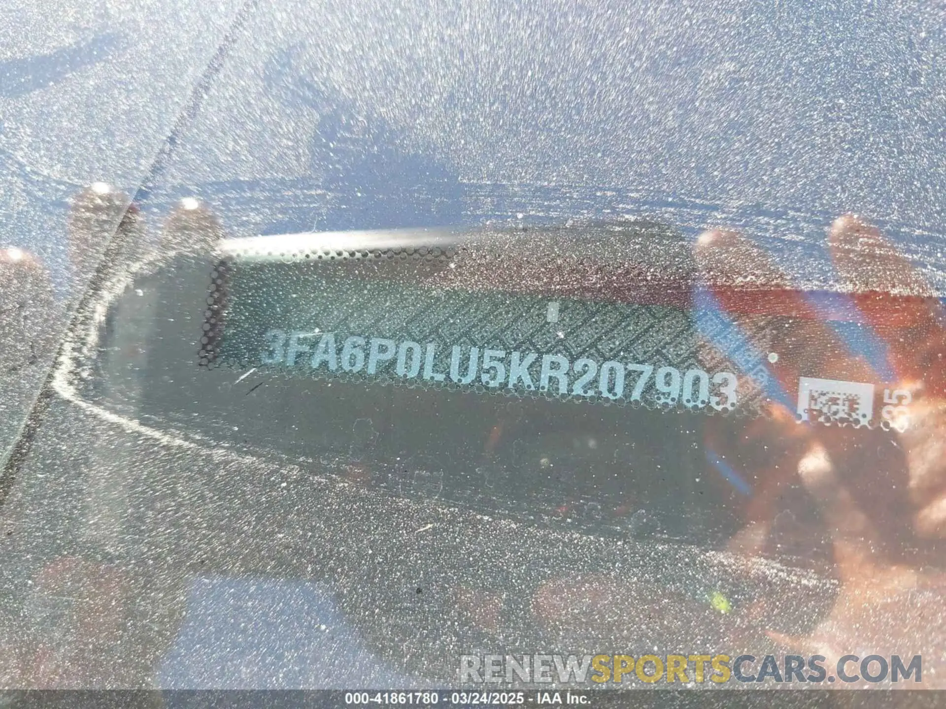9 Photograph of a damaged car 3FA6P0LU5KR207903 FORD FUSION HYBRID 2019