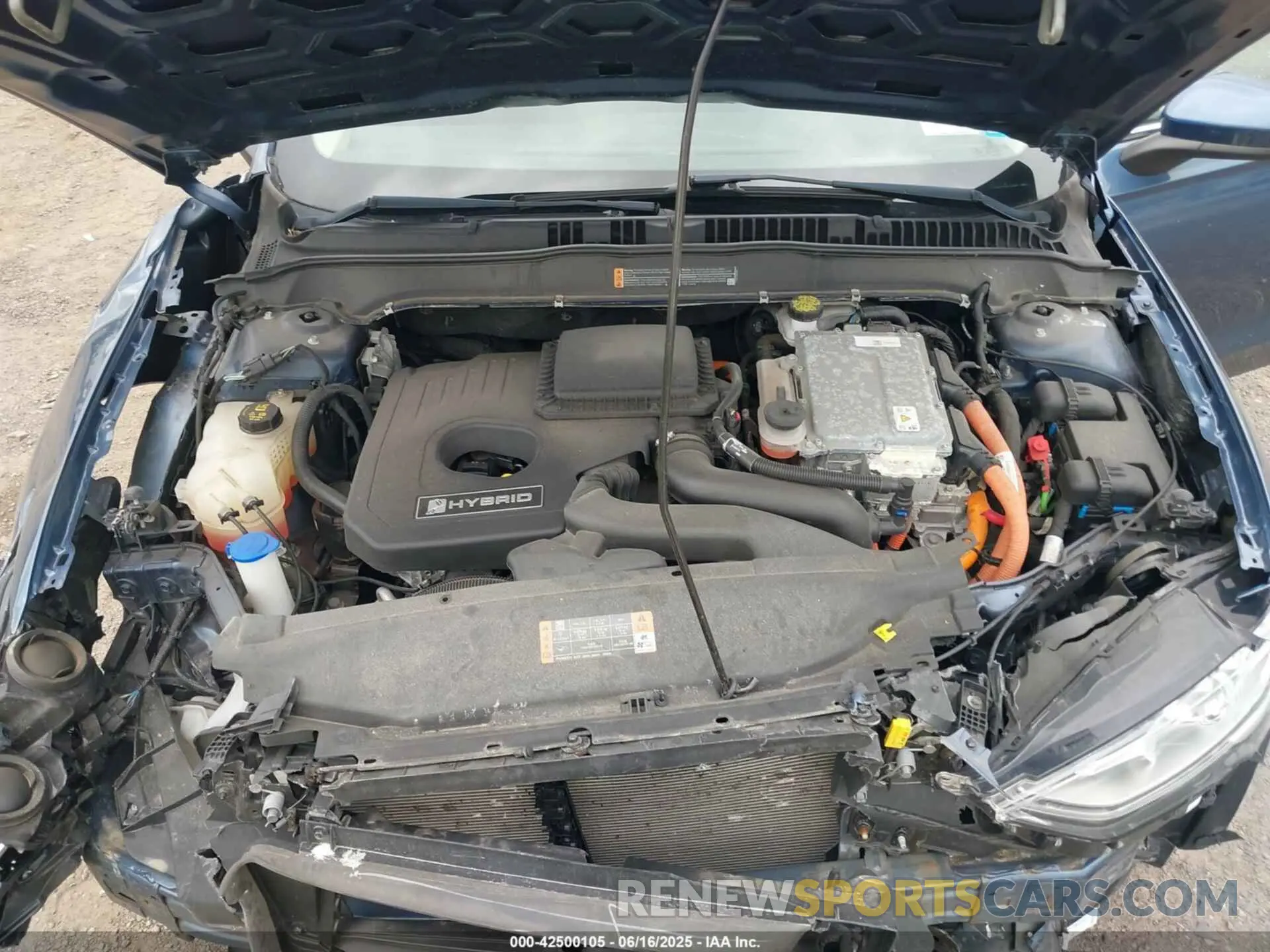 10 Photograph of a damaged car 3FA6P0LU6KR146237 FORD FUSION HYBRID 2019