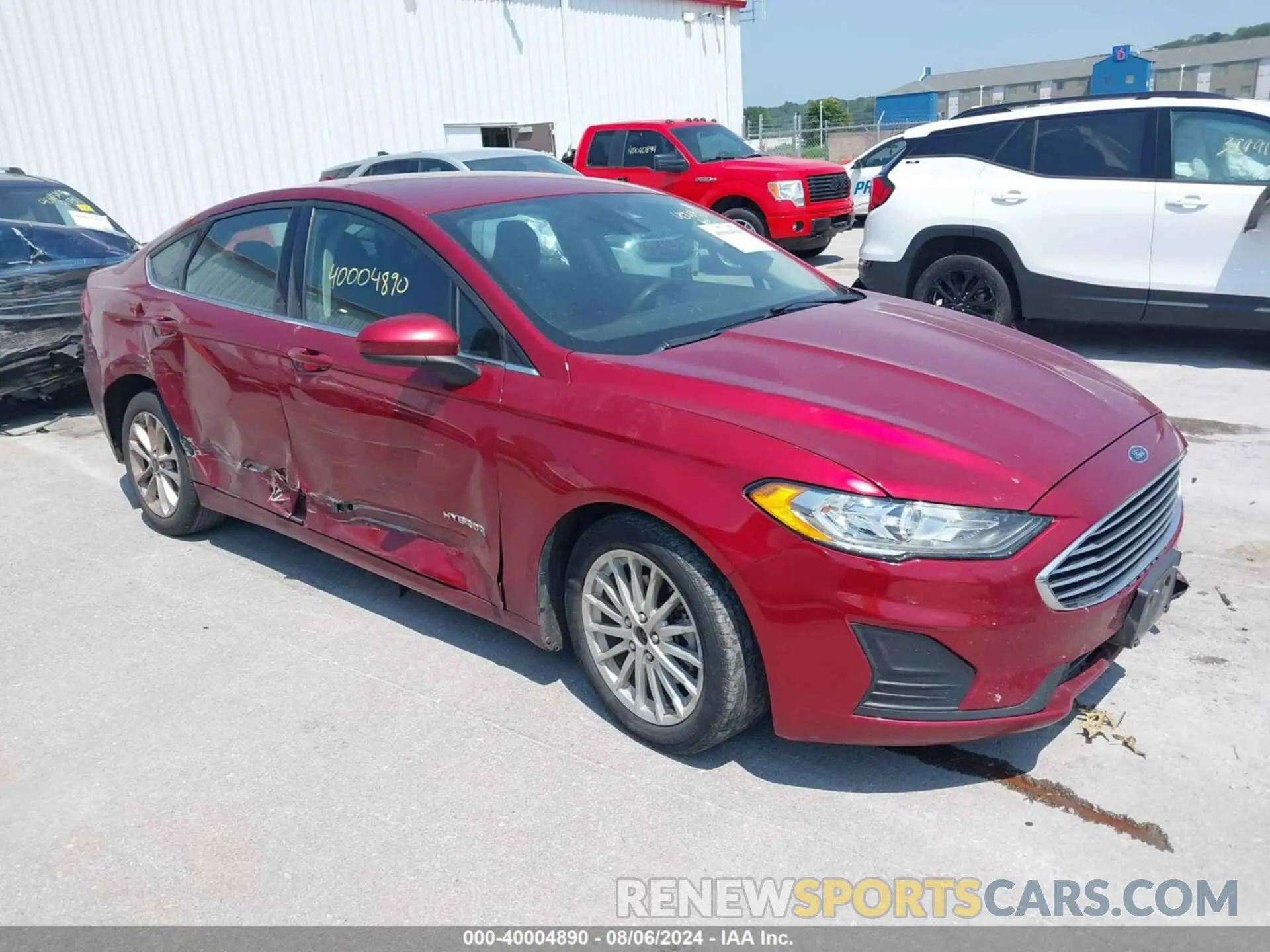 1 Photograph of a damaged car 3FA6P0LU6KR243678 FORD FUSION HYBRID 2019
