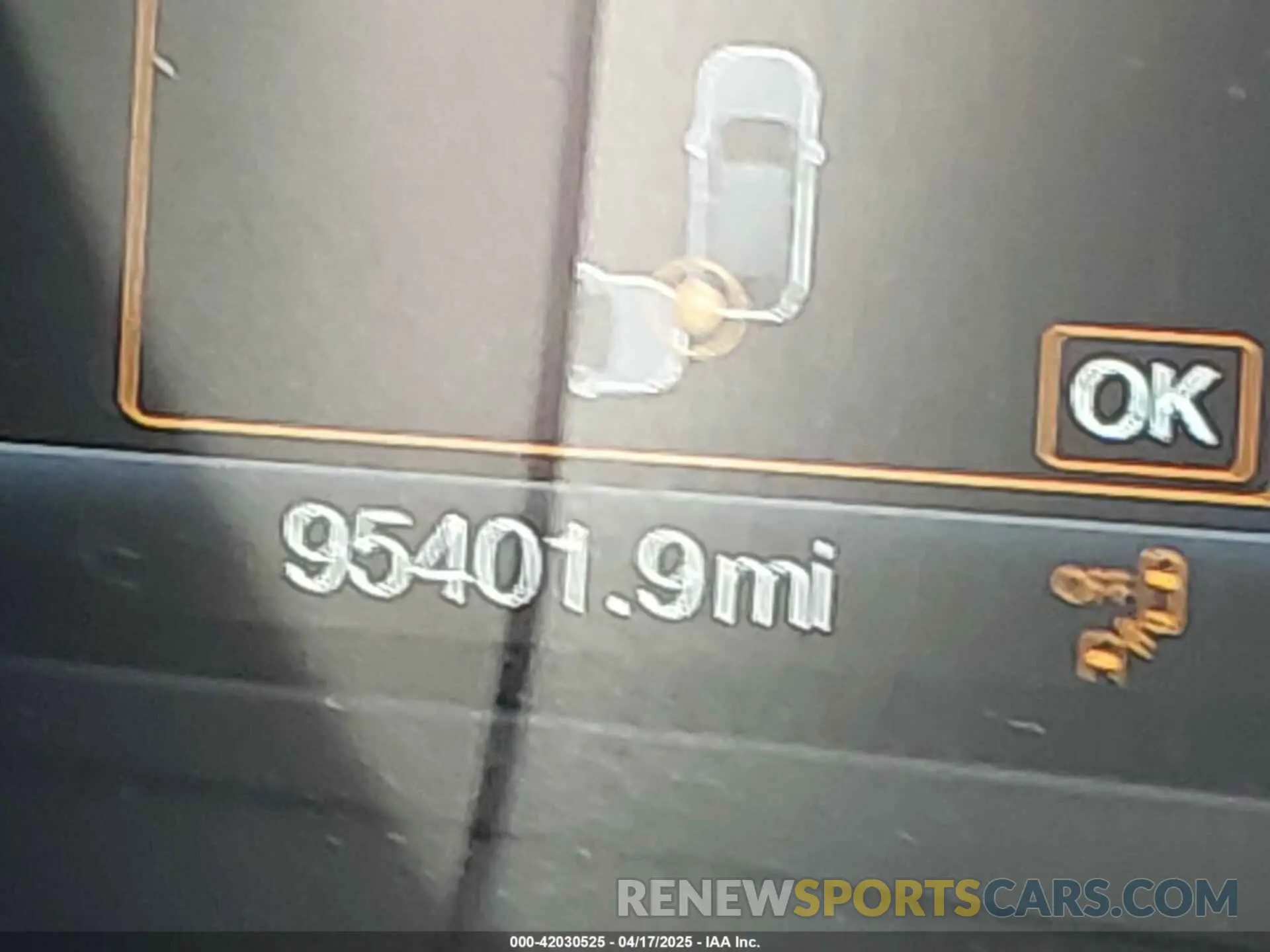 15 Photograph of a damaged car 3FA6P0LU6KR267365 FORD FUSION HYBRID 2019