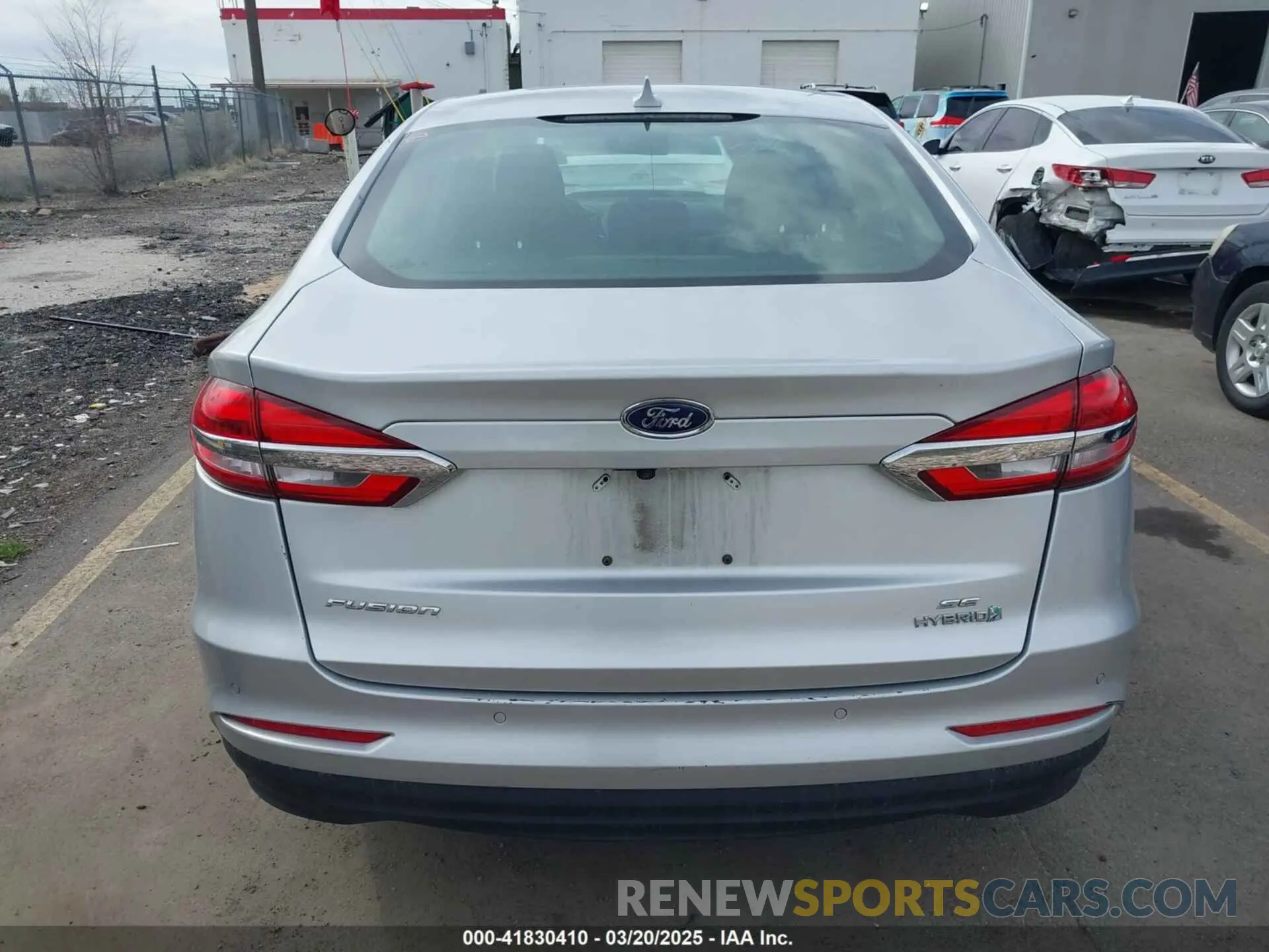 16 Photograph of a damaged car 3FA6P0LU7KR265429 FORD FUSION HYBRID 2019