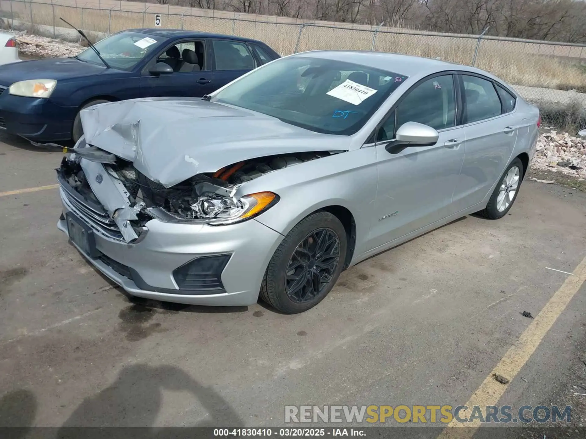 2 Photograph of a damaged car 3FA6P0LU7KR265429 FORD FUSION HYBRID 2019