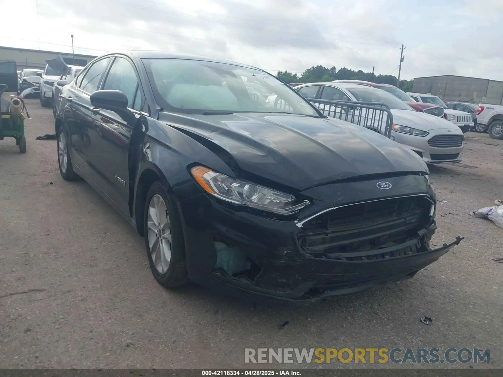 1 Photograph of a damaged car 3FA6P0LU8KR126779 FORD FUSION HYBRID 2019