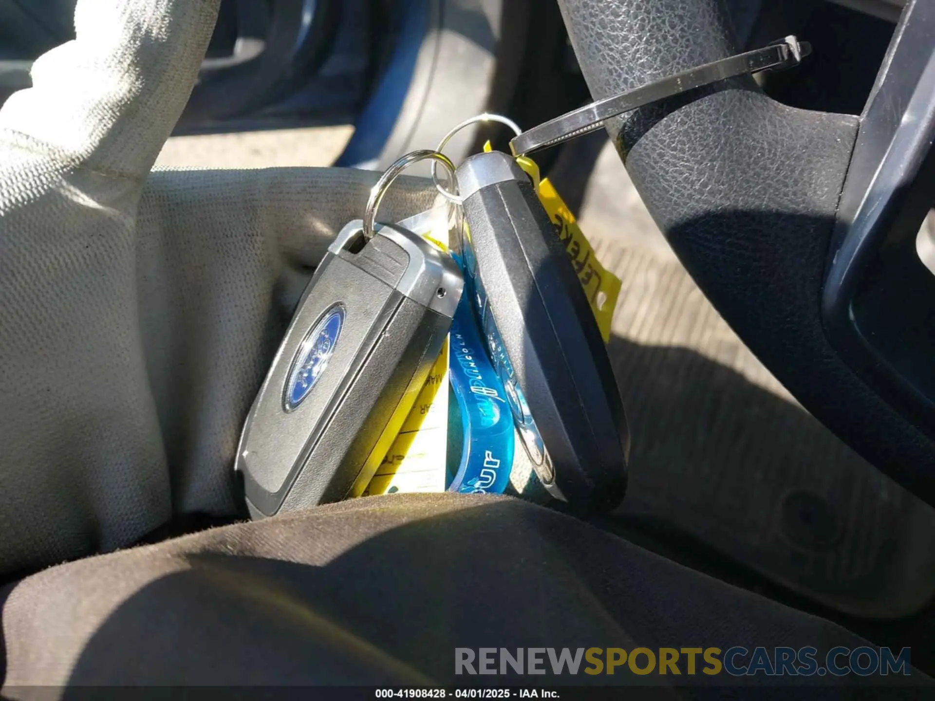 11 Photograph of a damaged car 3FA6P0LU8KR131951 FORD FUSION HYBRID 2019