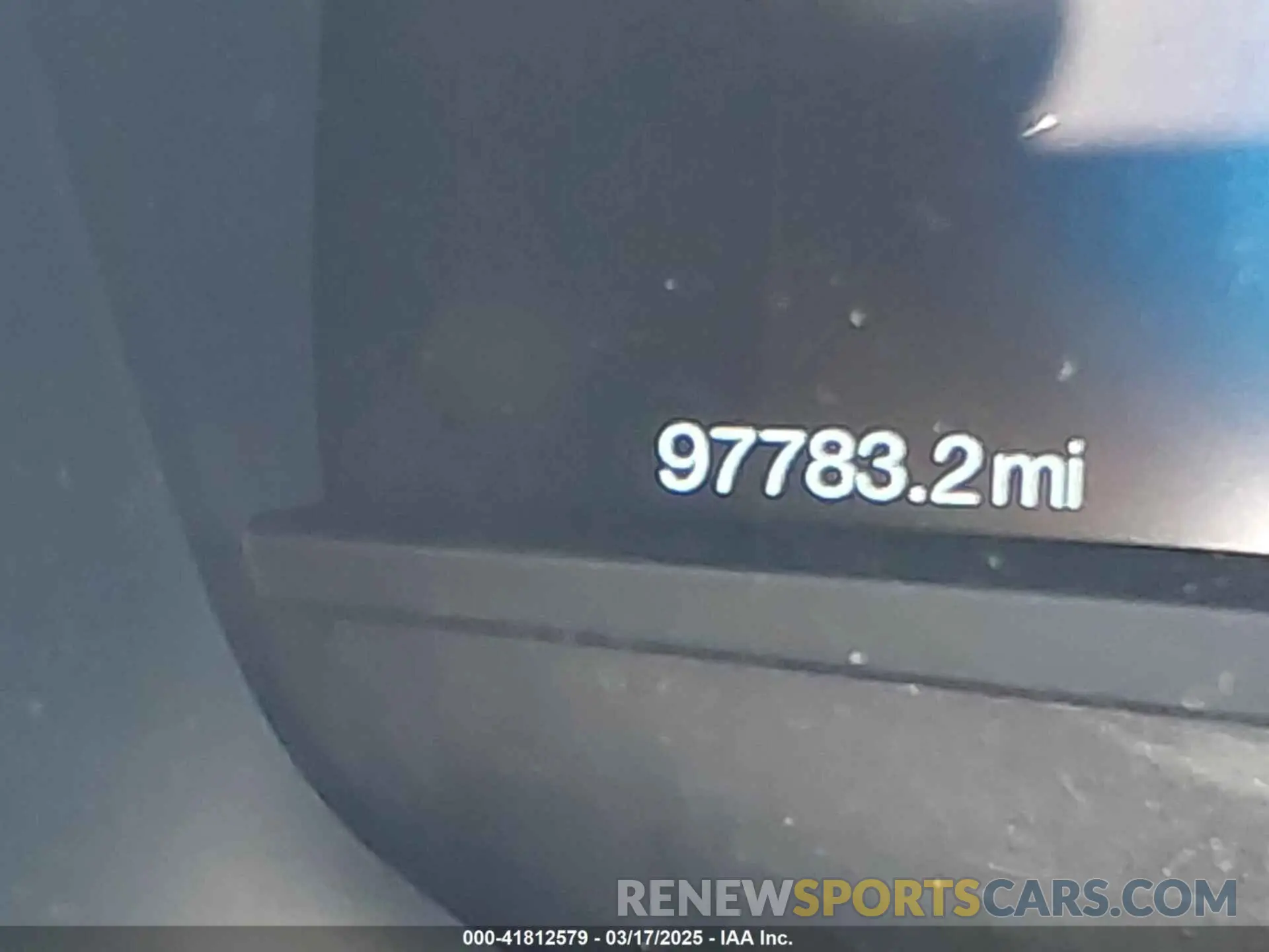 14 Photograph of a damaged car 3FA6P0LU9KR189728 FORD FUSION HYBRID 2019