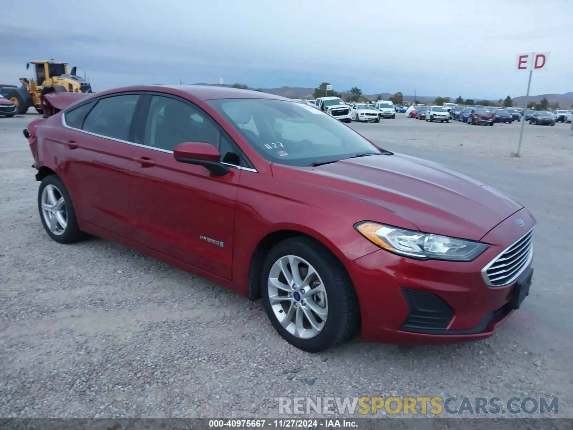1 Photograph of a damaged car 3FA6P0LU9KR210870 FORD FUSION HYBRID 2019
