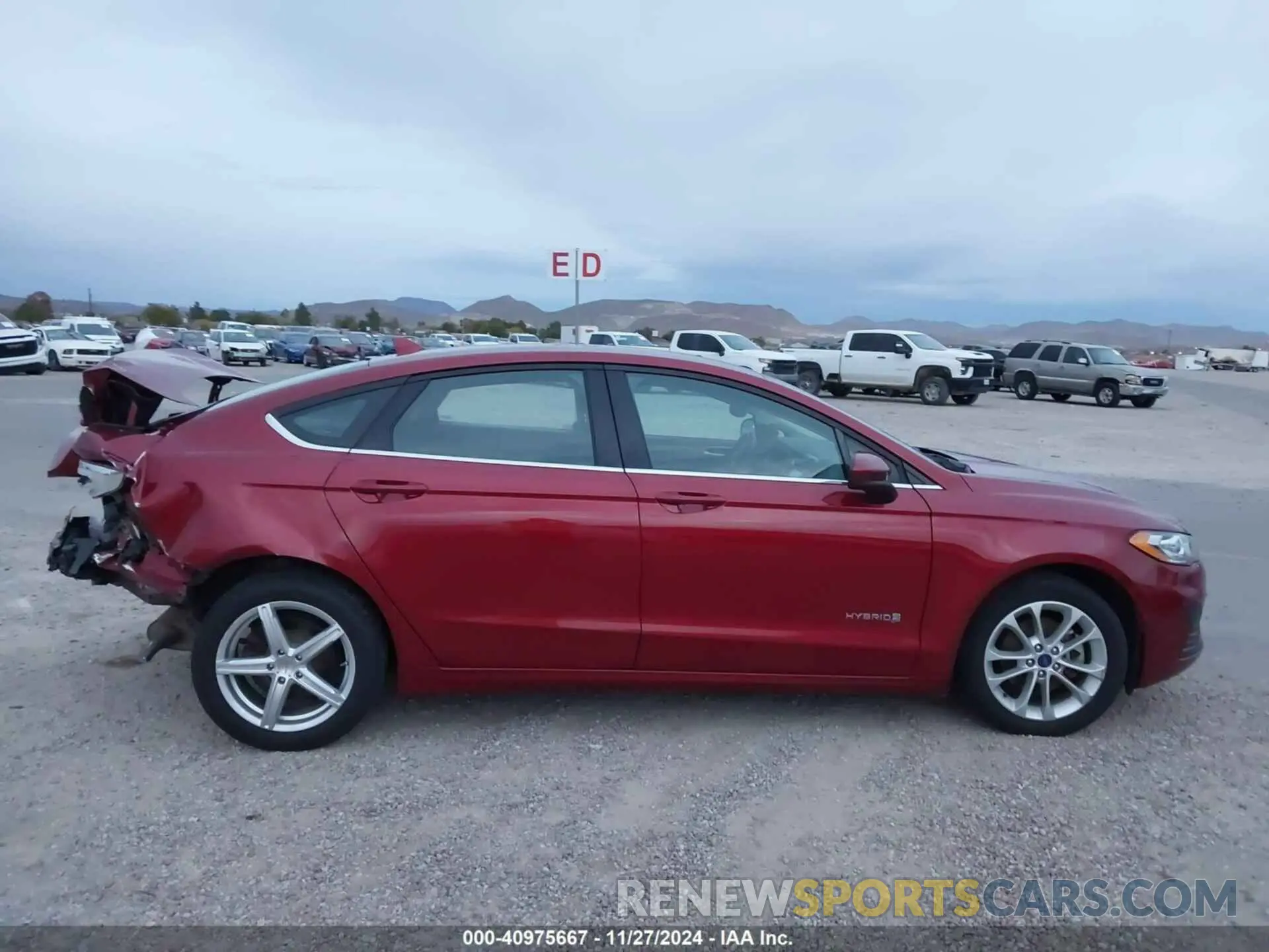 13 Photograph of a damaged car 3FA6P0LU9KR210870 FORD FUSION HYBRID 2019