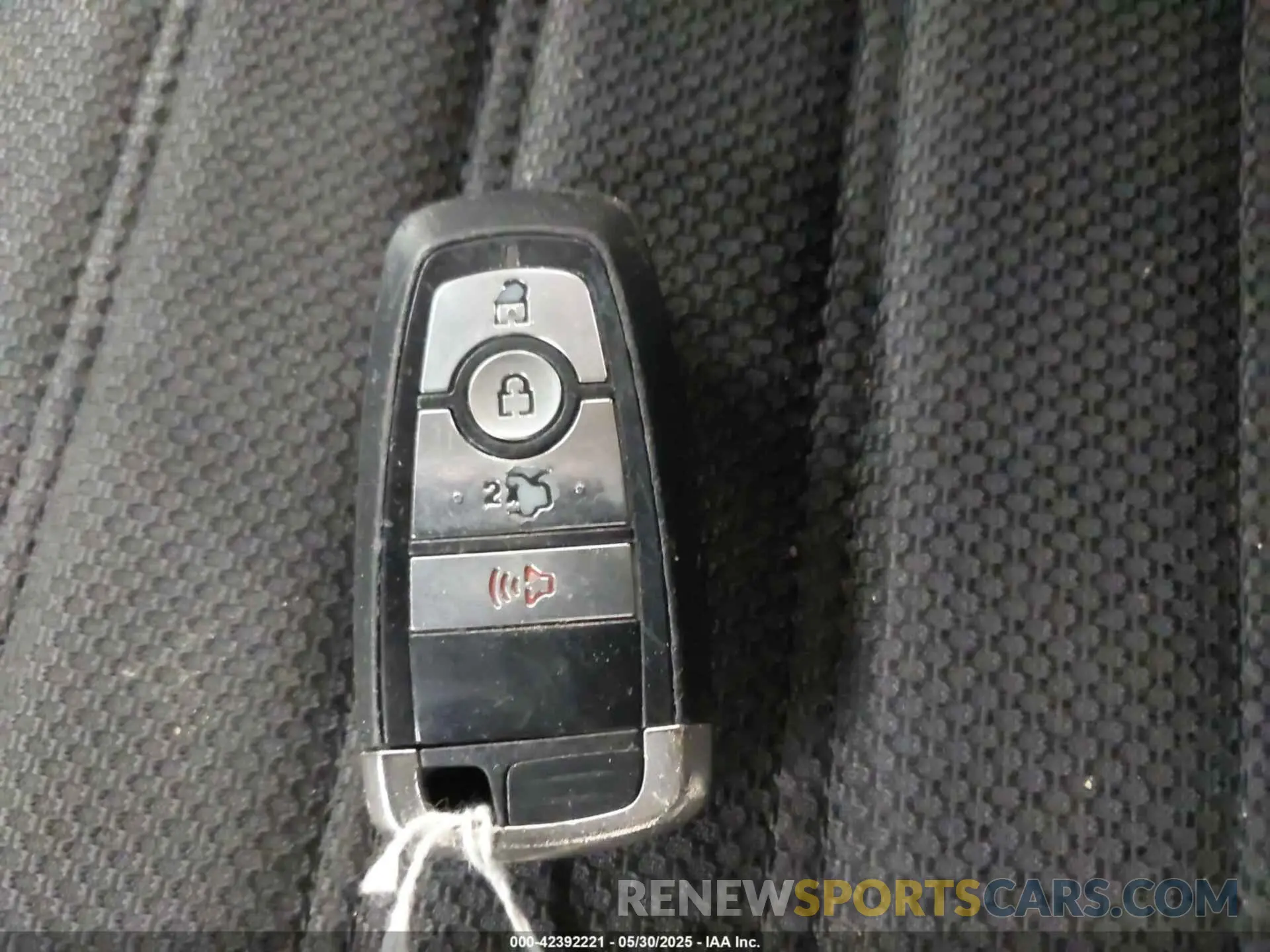 11 Photograph of a damaged car 3FA6P0LU9KR254402 FORD FUSION HYBRID 2019