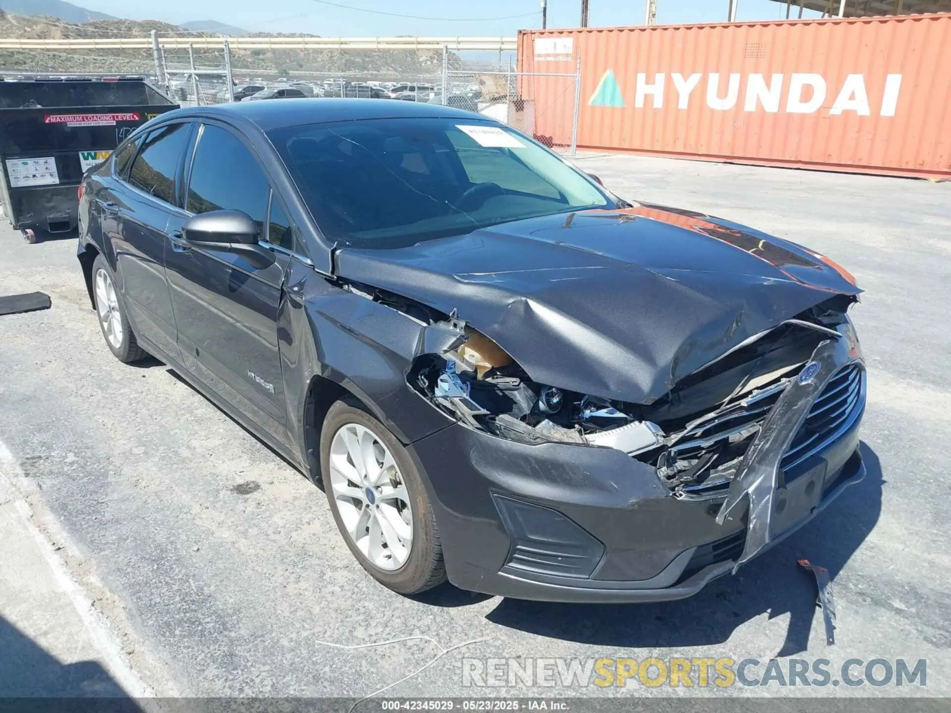 1 Photograph of a damaged car 3FA6P0LUXKR174462 FORD FUSION HYBRID 2019