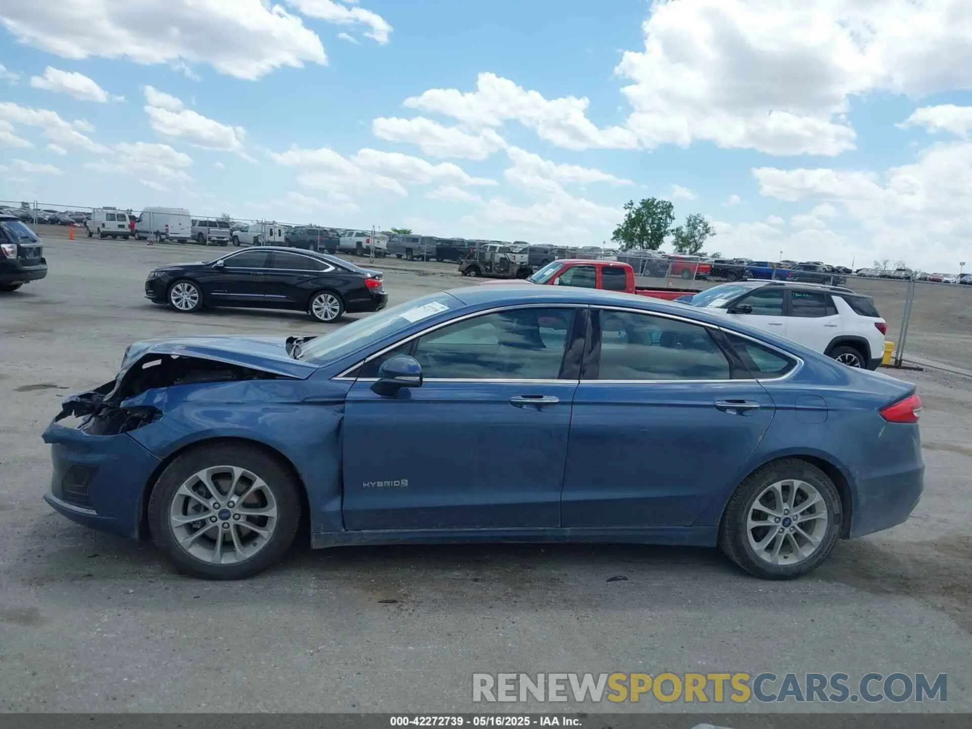15 Photograph of a damaged car 3FA6P0MU2KR140367 FORD FUSION HYBRID 2019