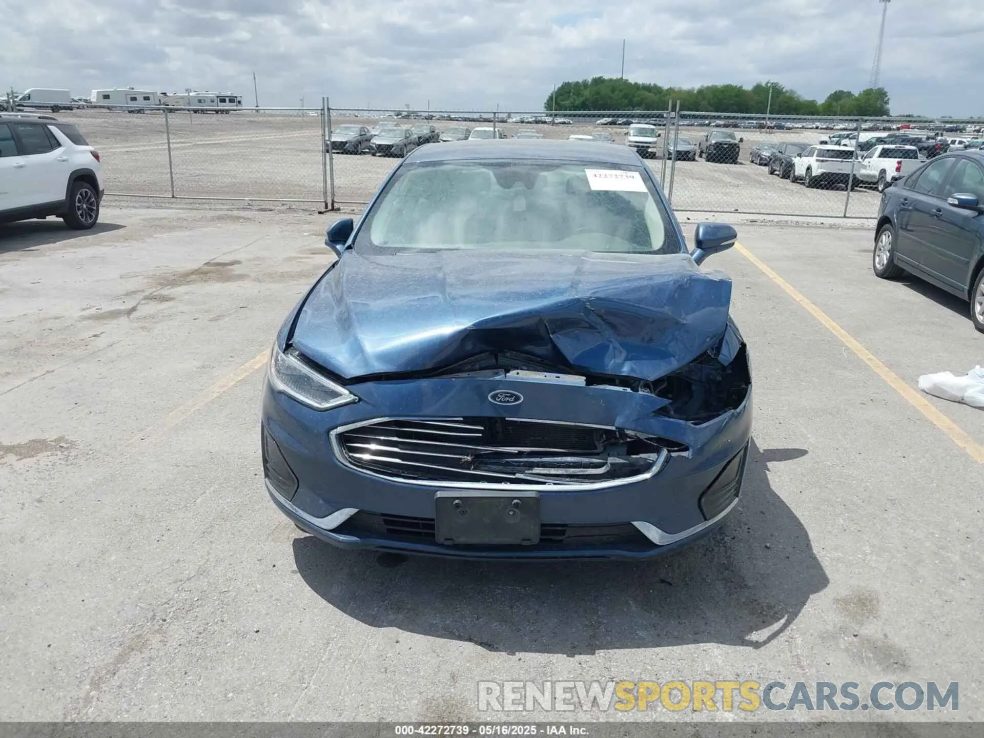 6 Photograph of a damaged car 3FA6P0MU2KR140367 FORD FUSION HYBRID 2019