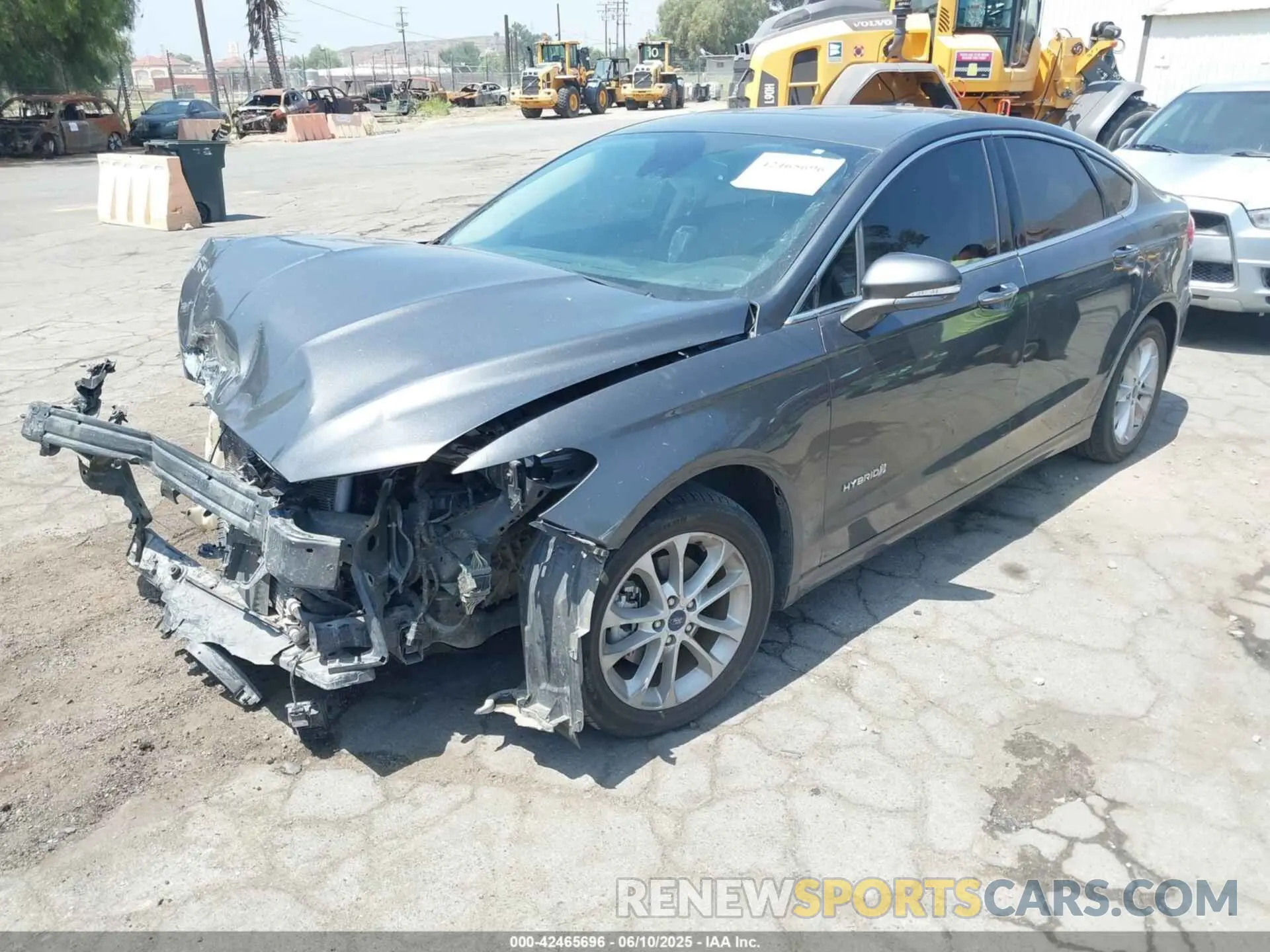 2 Photograph of a damaged car 3FA6P0MU4KR241524 FORD FUSION HYBRID 2019
