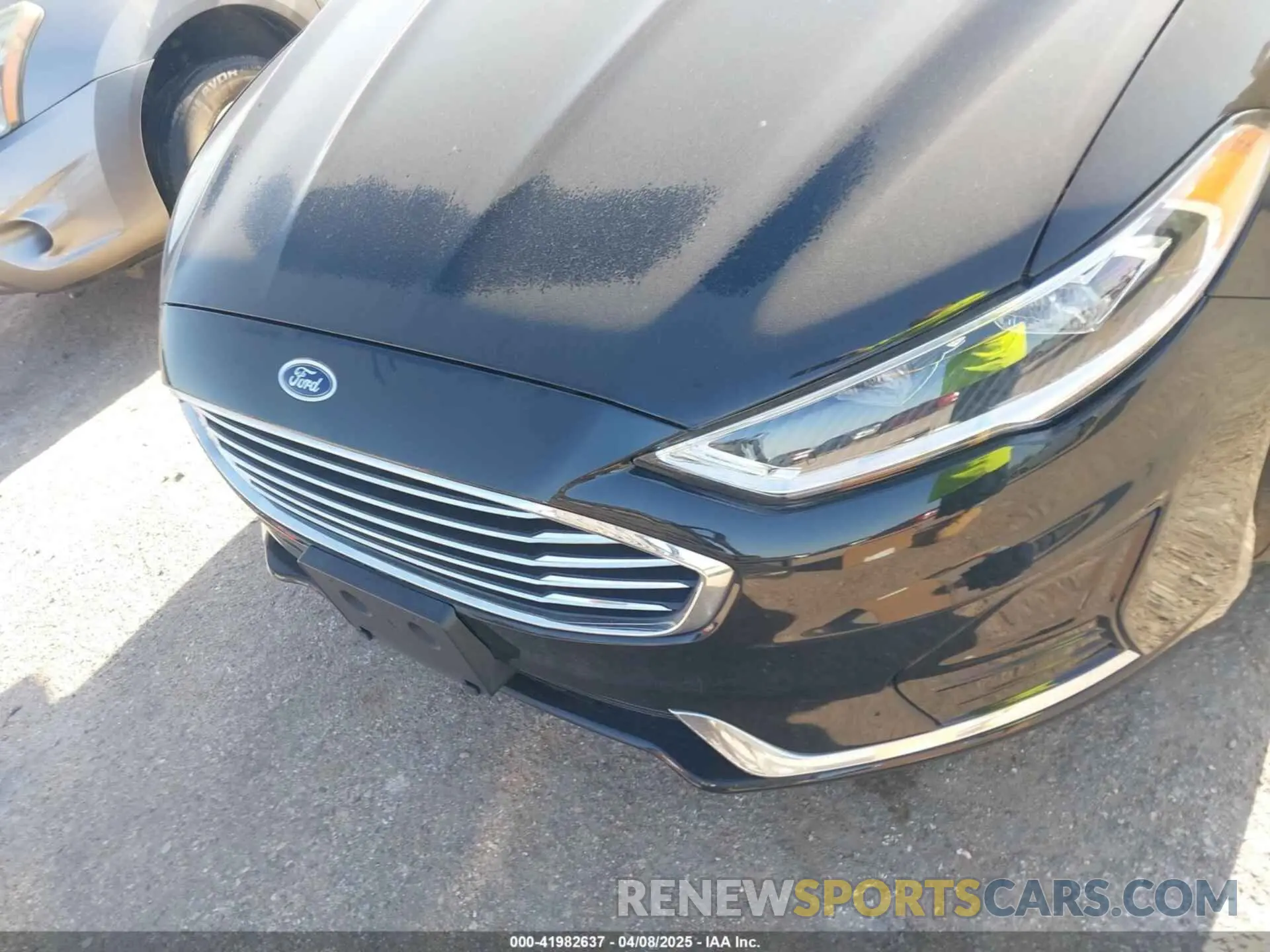 6 Photograph of a damaged car 3FA6P0MU5KR203851 FORD FUSION HYBRID 2019