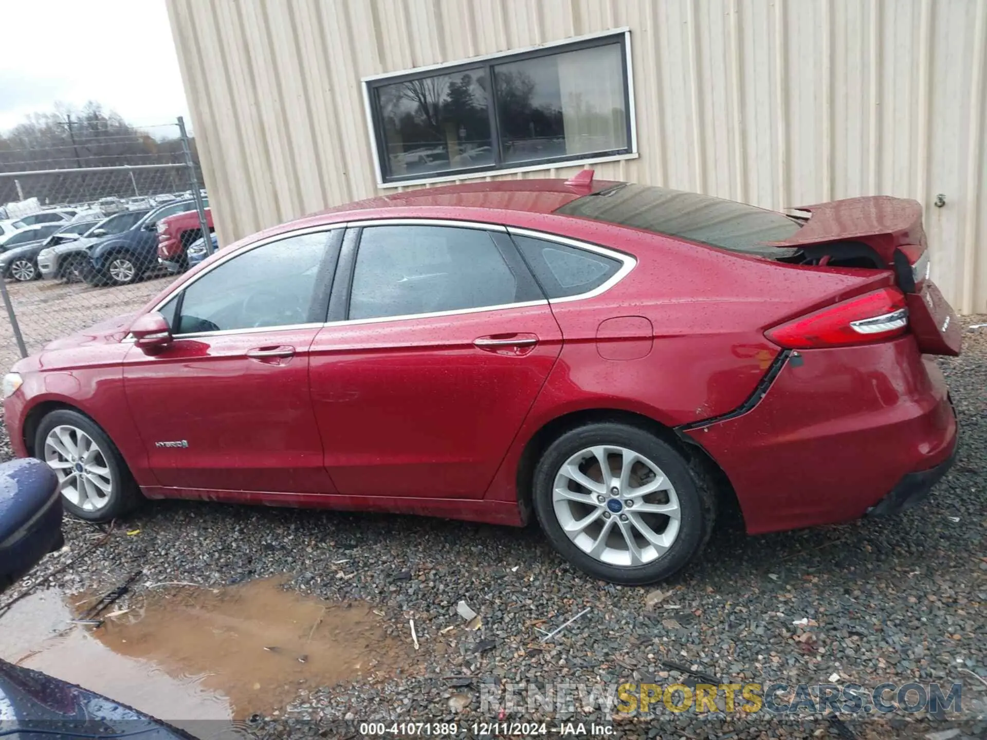 14 Photograph of a damaged car 3FA6P0MU6KR136726 FORD FUSION HYBRID 2019