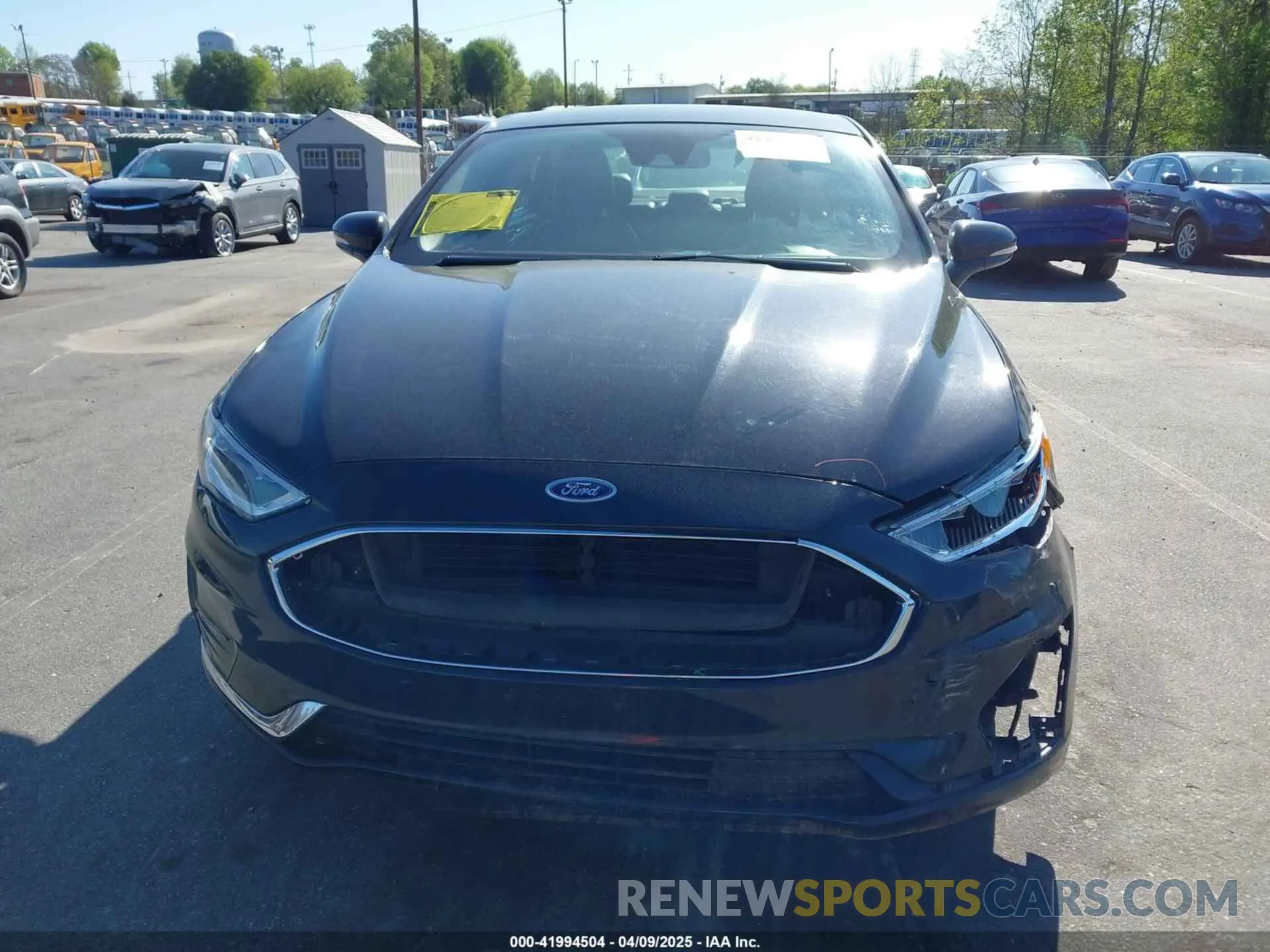 12 Photograph of a damaged car 3FA6P0MU6KR252797 FORD FUSION HYBRID 2019