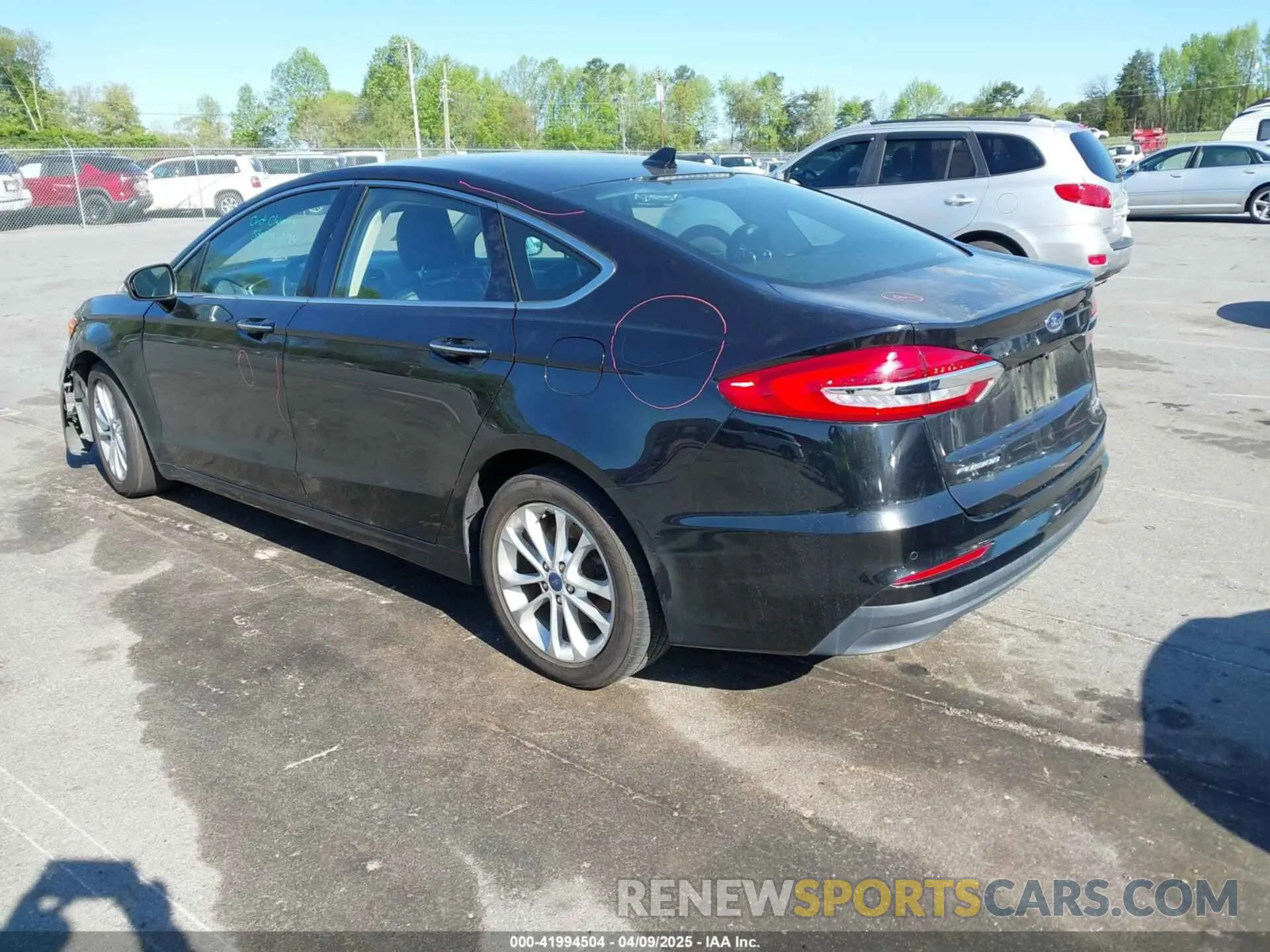 3 Photograph of a damaged car 3FA6P0MU6KR252797 FORD FUSION HYBRID 2019