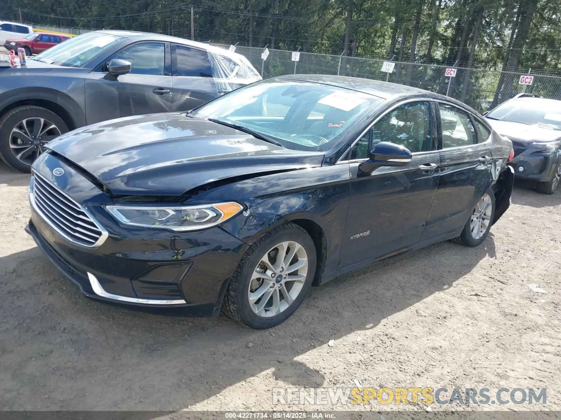 2 Photograph of a damaged car 3FA6P0MU7KR220148 FORD FUSION HYBRID 2019