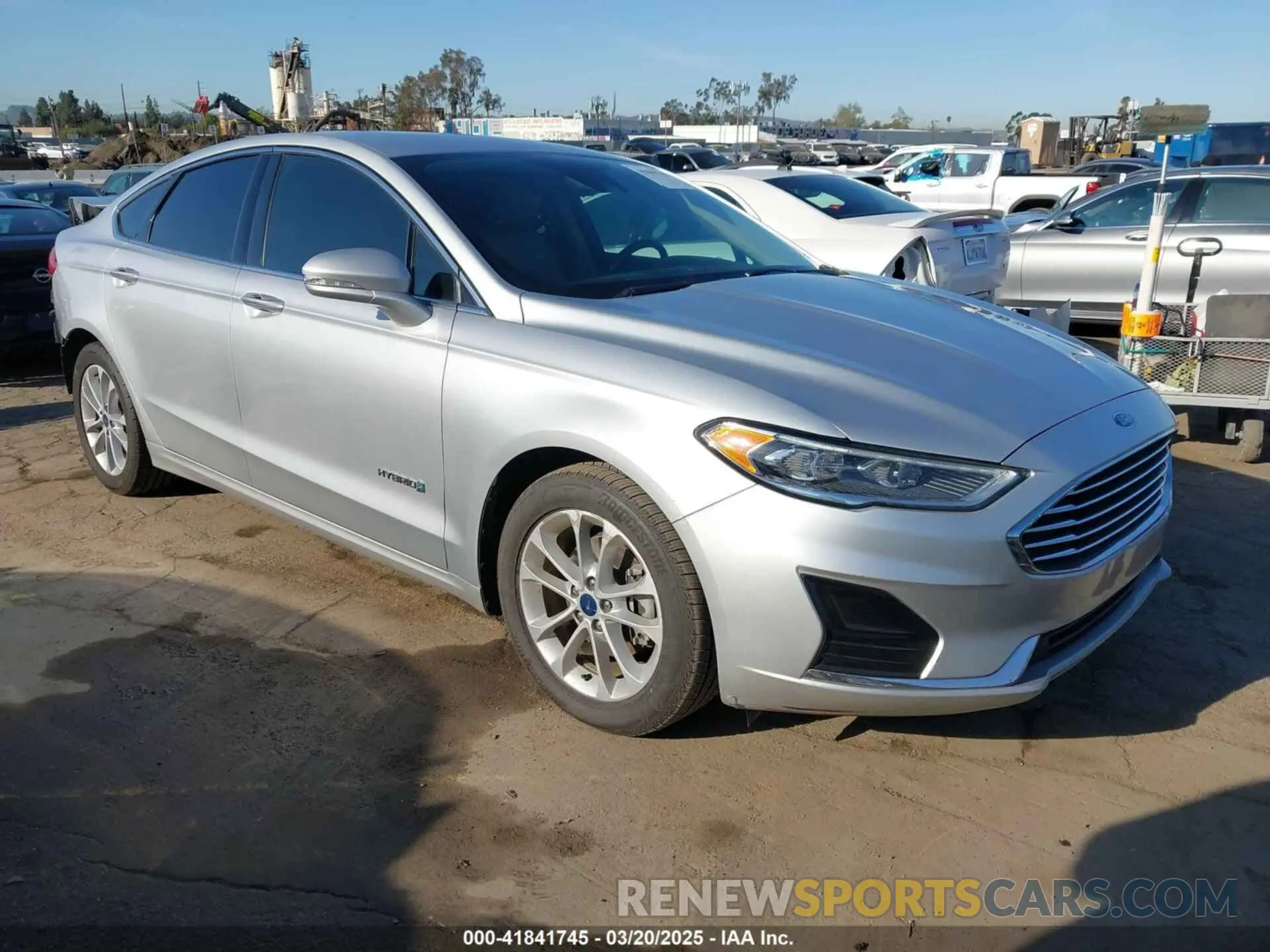 1 Photograph of a damaged car 3FA6P0MU8KR148778 FORD FUSION HYBRID 2019