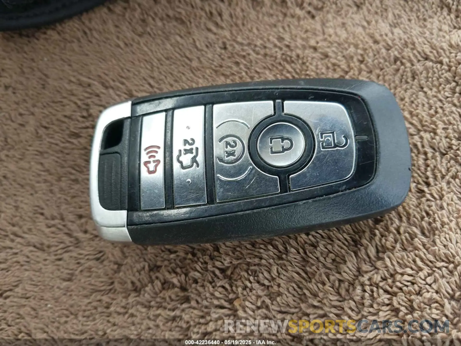 11 Photograph of a damaged car 3FA6P0MUXKR102904 FORD FUSION HYBRID 2019