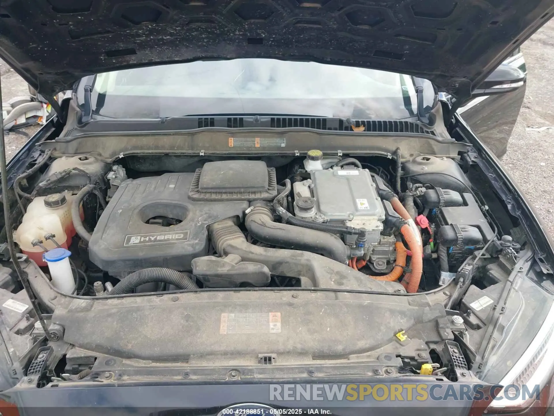 10 Photograph of a damaged car 3FA6P0RU0KR169164 FORD FUSION HYBRID 2019
