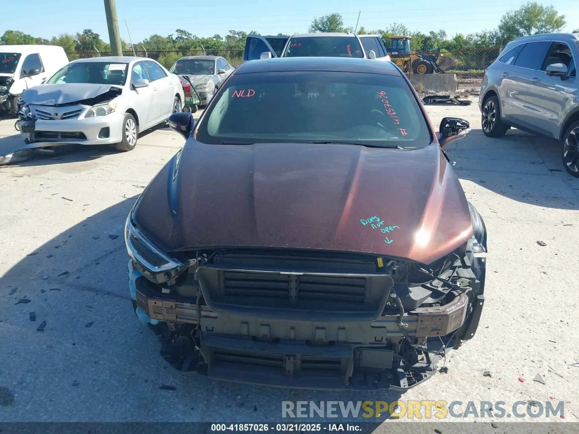 13 Photograph of a damaged car 3FA6P0RU2KR123786 FORD FUSION HYBRID 2019