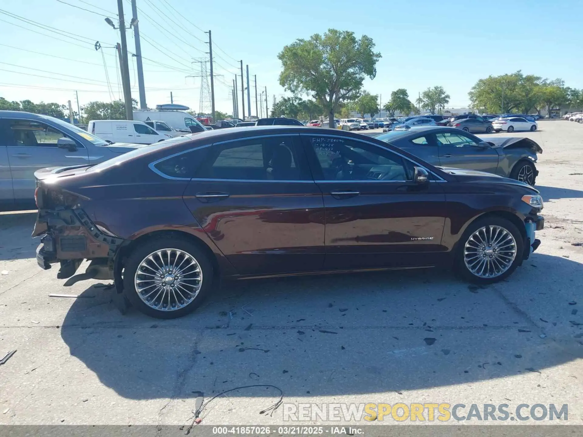14 Photograph of a damaged car 3FA6P0RU2KR123786 FORD FUSION HYBRID 2019