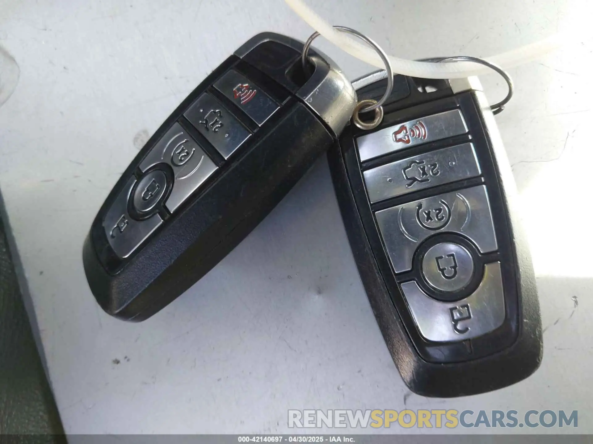 11 Photograph of a damaged car 3FA6P0RU2KR168078 FORD FUSION HYBRID 2019