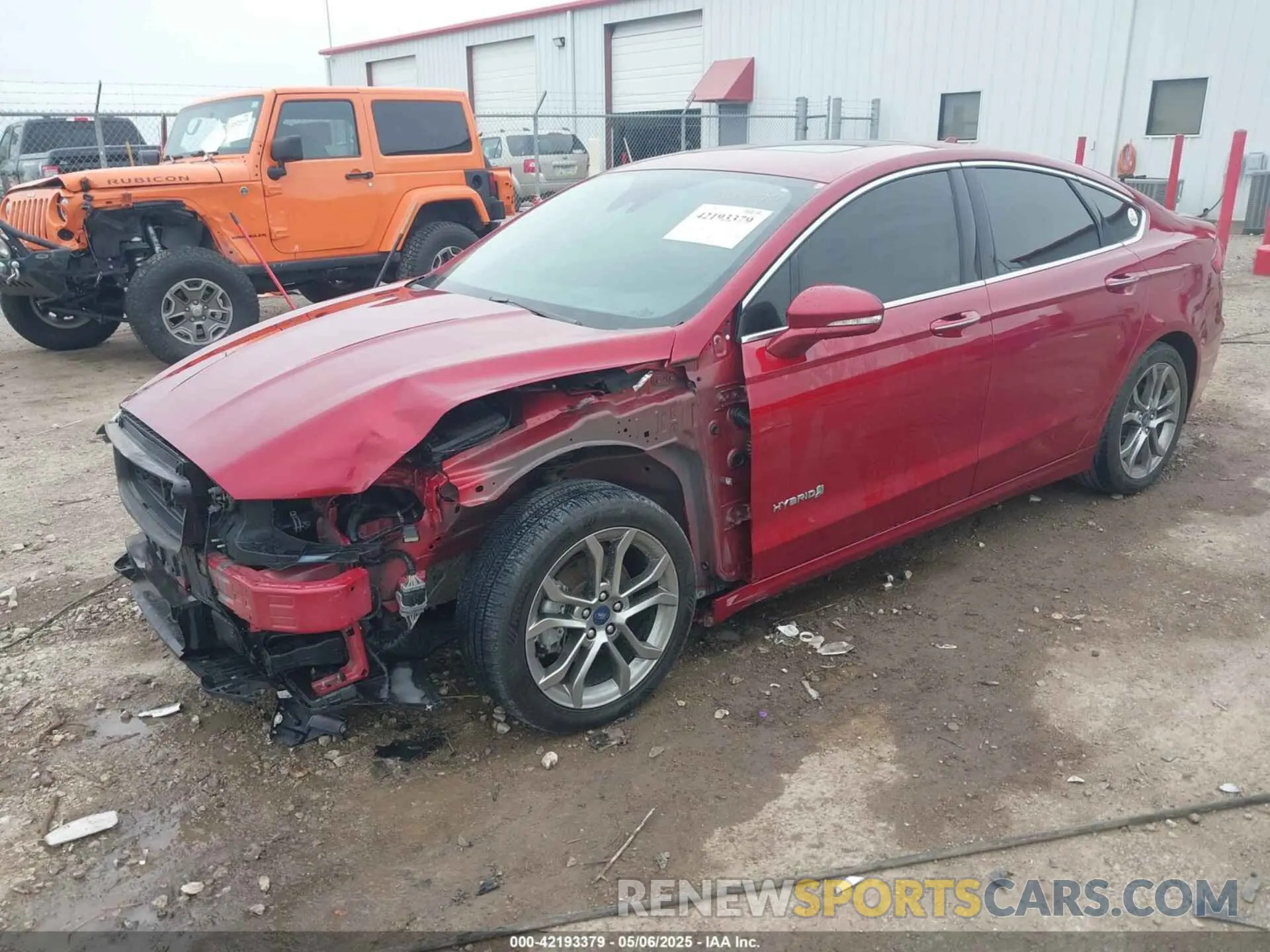 2 Photograph of a damaged car 3FA6P0RU2KR190369 FORD FUSION HYBRID 2019