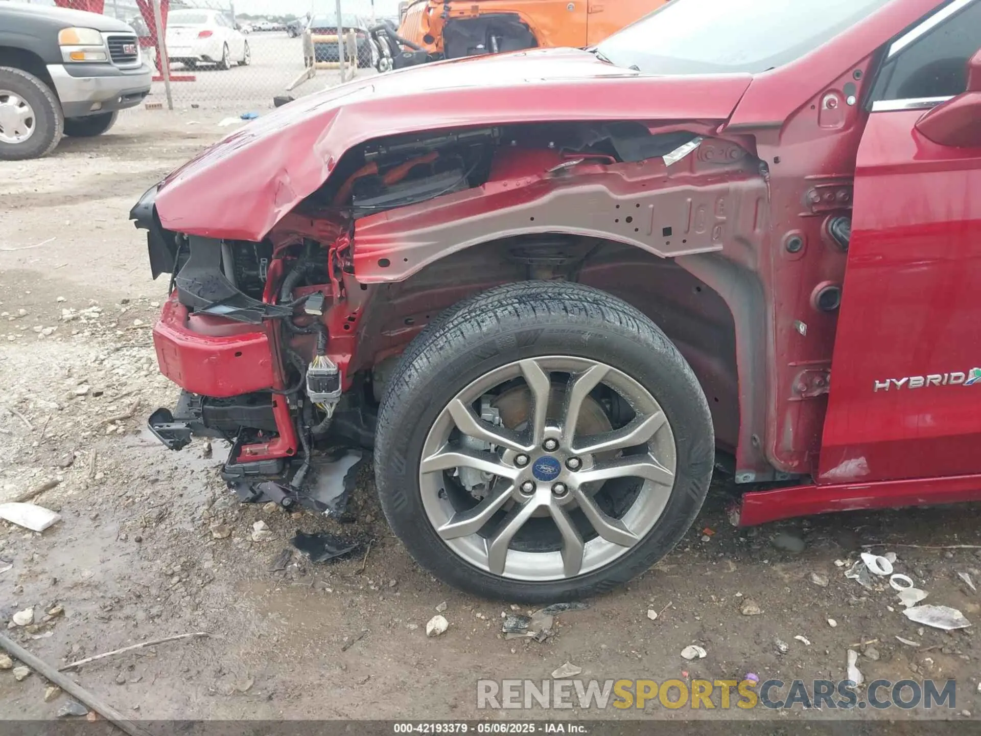 6 Photograph of a damaged car 3FA6P0RU2KR190369 FORD FUSION HYBRID 2019