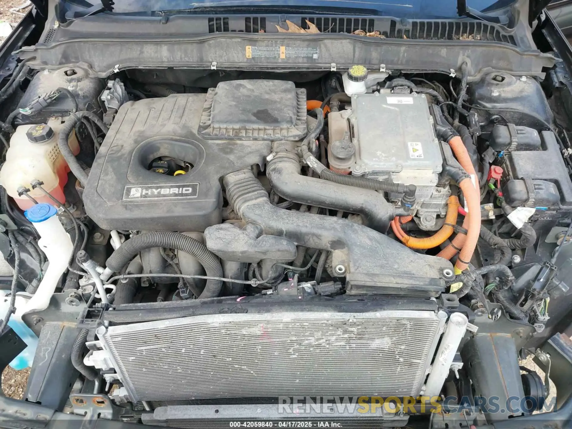 10 Photograph of a damaged car 3FA6P0RU4KR144445 FORD FUSION HYBRID 2019