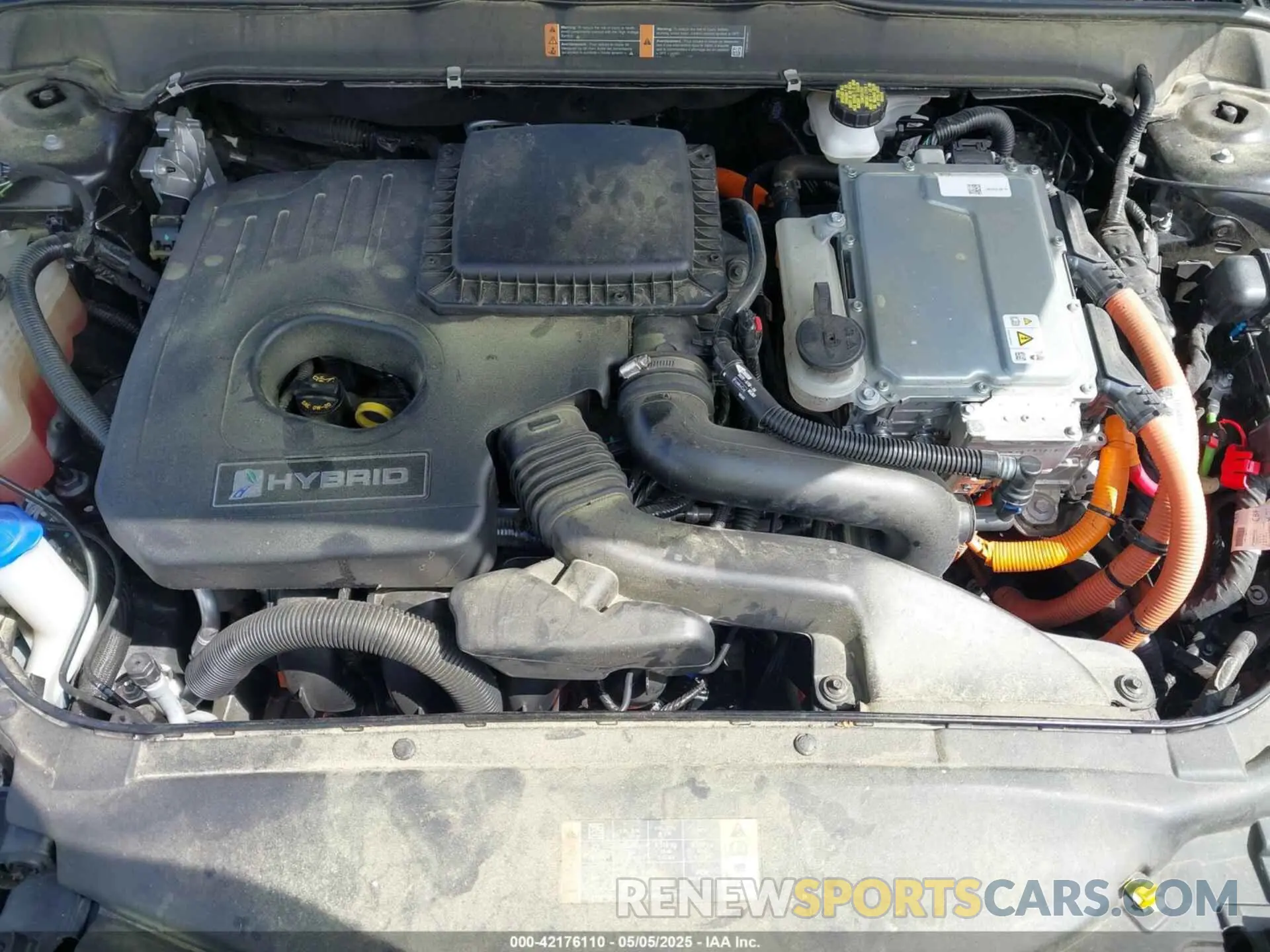 10 Photograph of a damaged car 3FA6P0RU7KR194482 FORD FUSION HYBRID 2019