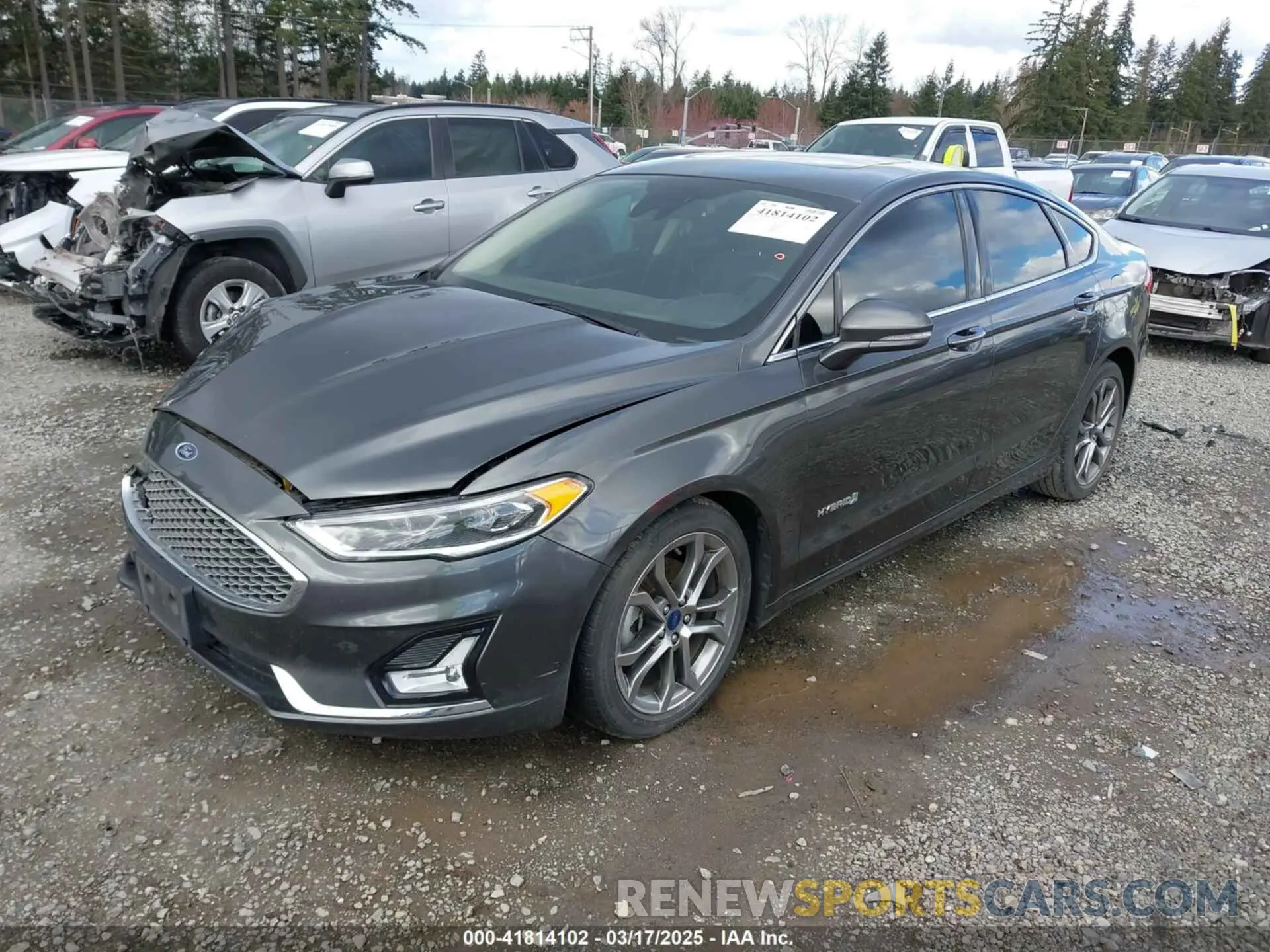 2 Photograph of a damaged car 3FA6P0RU8KR273062 FORD FUSION HYBRID 2019