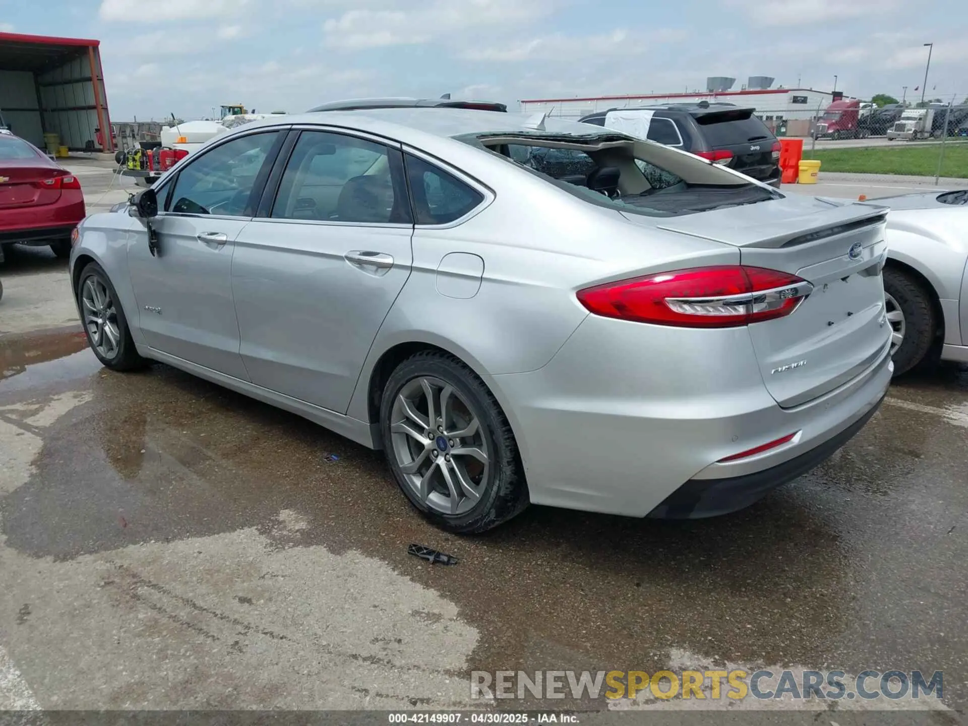 3 Photograph of a damaged car 3FA6P0RU9KR139757 FORD FUSION HYBRID 2019