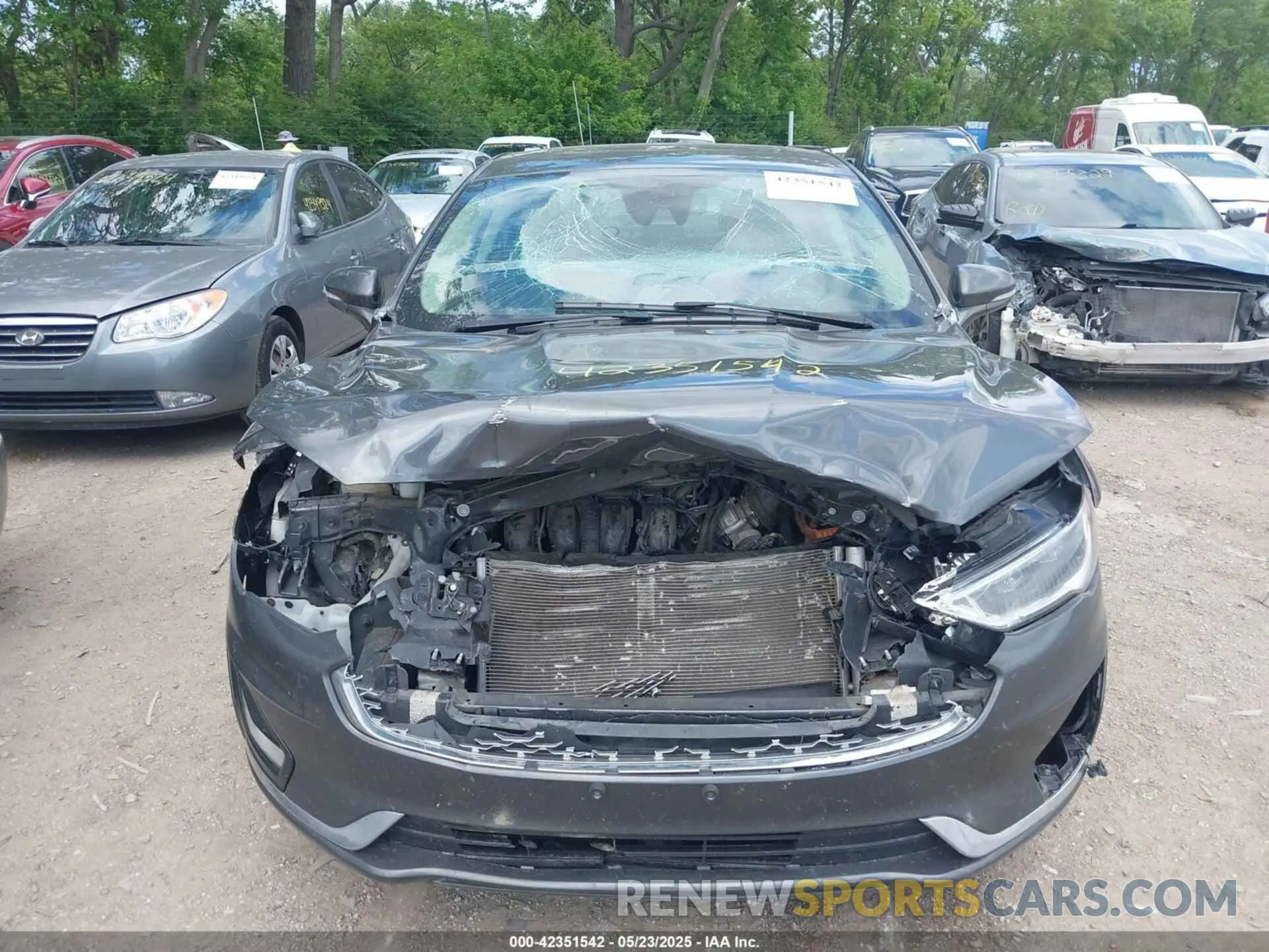 6 Photograph of a damaged car 3FA6P0RUXLR182120 FORD FUSION HYBRID 2020