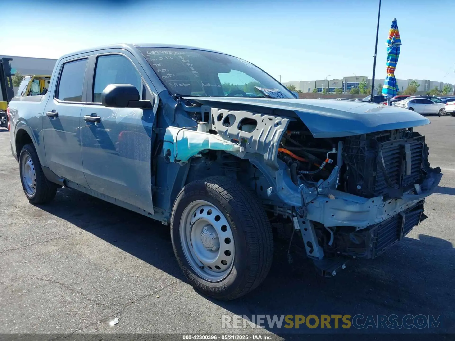 1 Photograph of a damaged car 3FTTW8E30NRA22178 FORD MAVERICK 2022