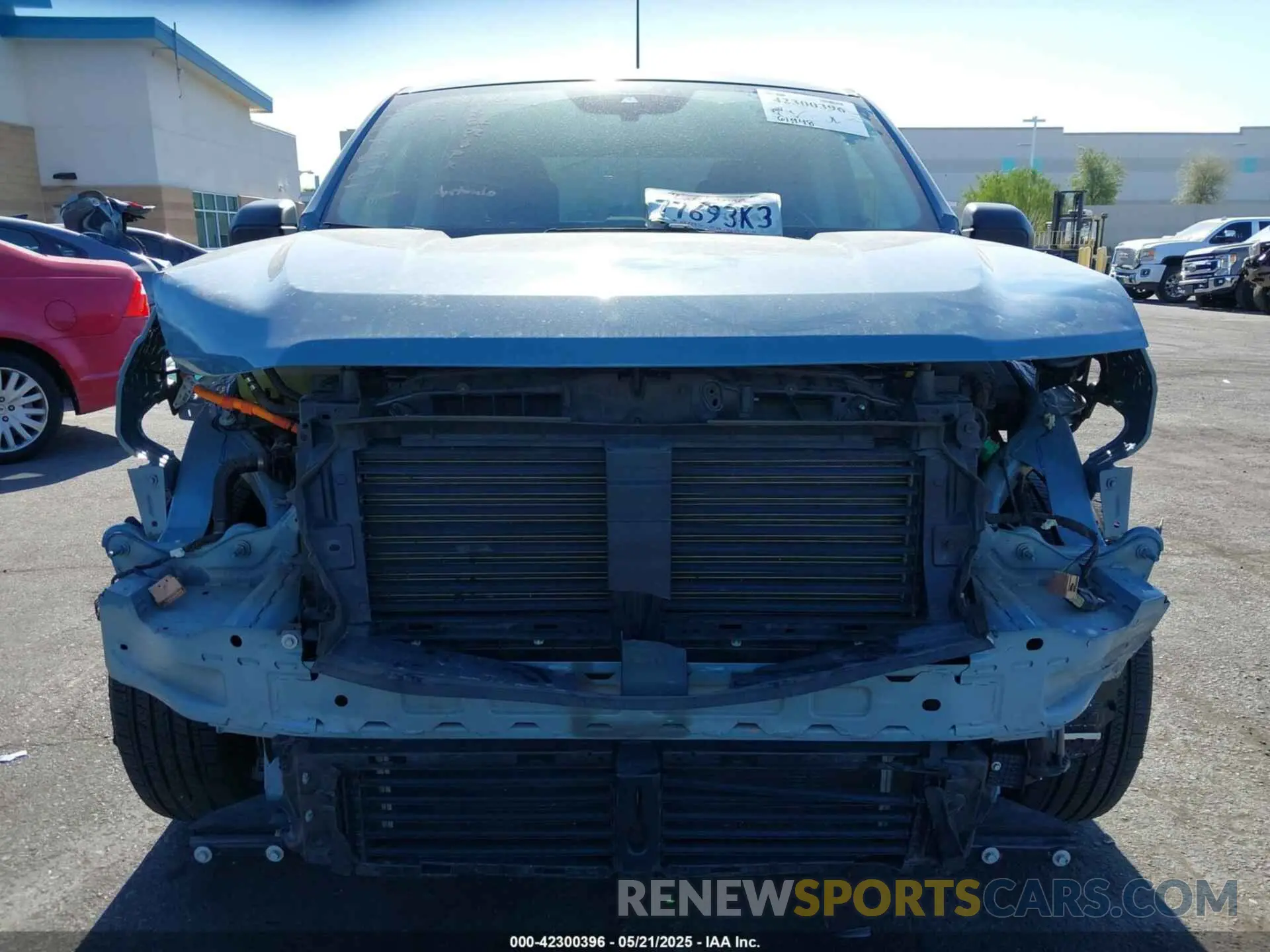 13 Photograph of a damaged car 3FTTW8E30NRA22178 FORD MAVERICK 2022