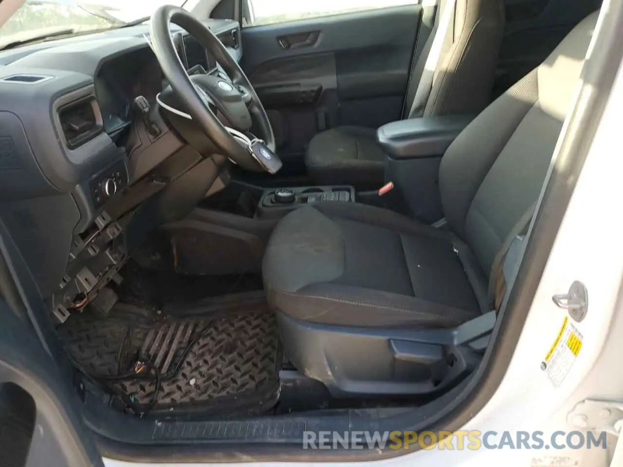 7 Photograph of a damaged car 3FTTW8E31NRA26188 FORD MAVERICK 2022