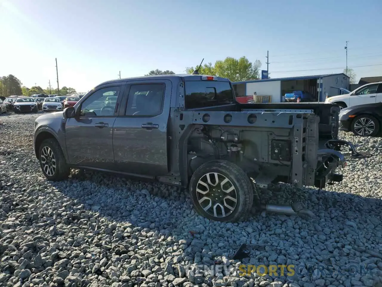 2 Photograph of a damaged car 3FTTW8E32NRA72905 FORD MAVERICK 2022