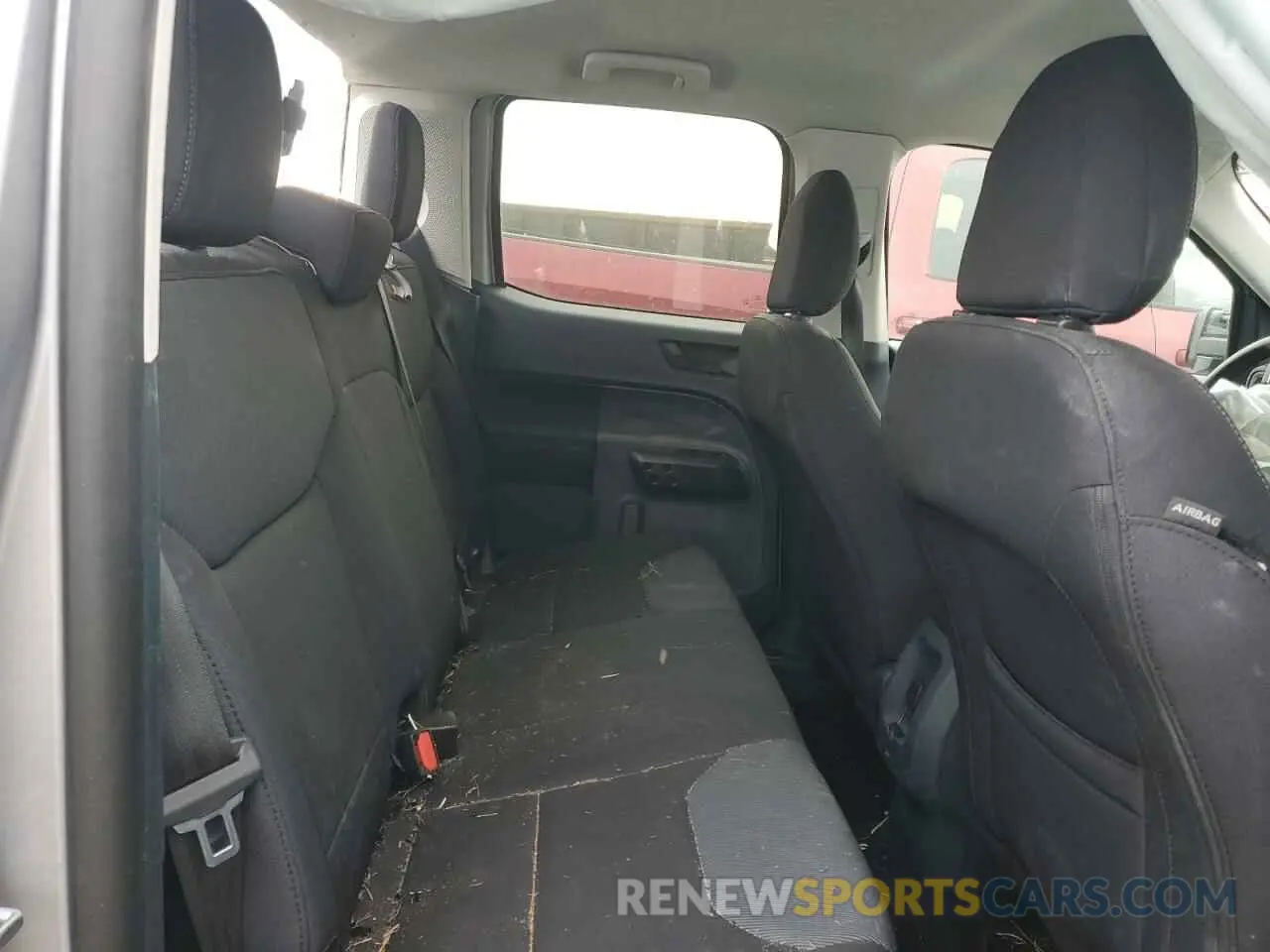 11 Photograph of a damaged car 3FTTW8E37NRA16720 FORD MAVERICK 2022