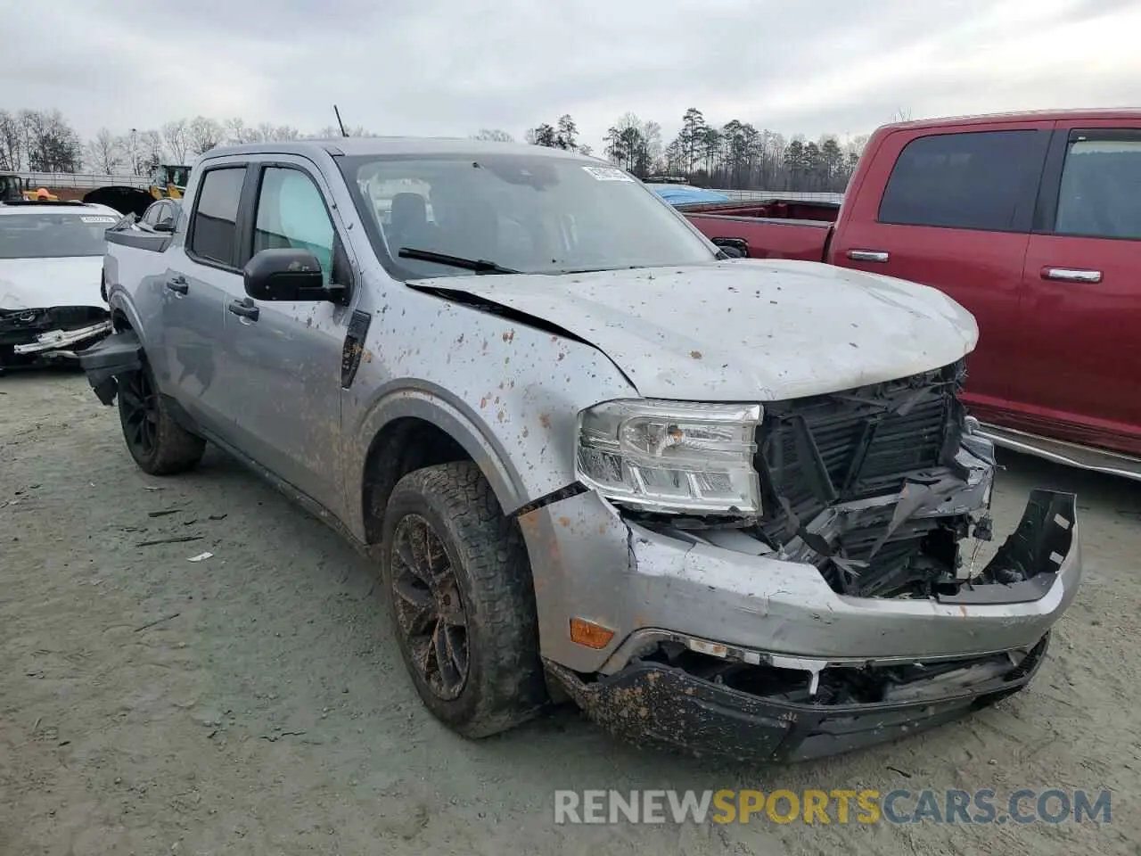 4 Photograph of a damaged car 3FTTW8E37NRA16720 FORD MAVERICK 2022